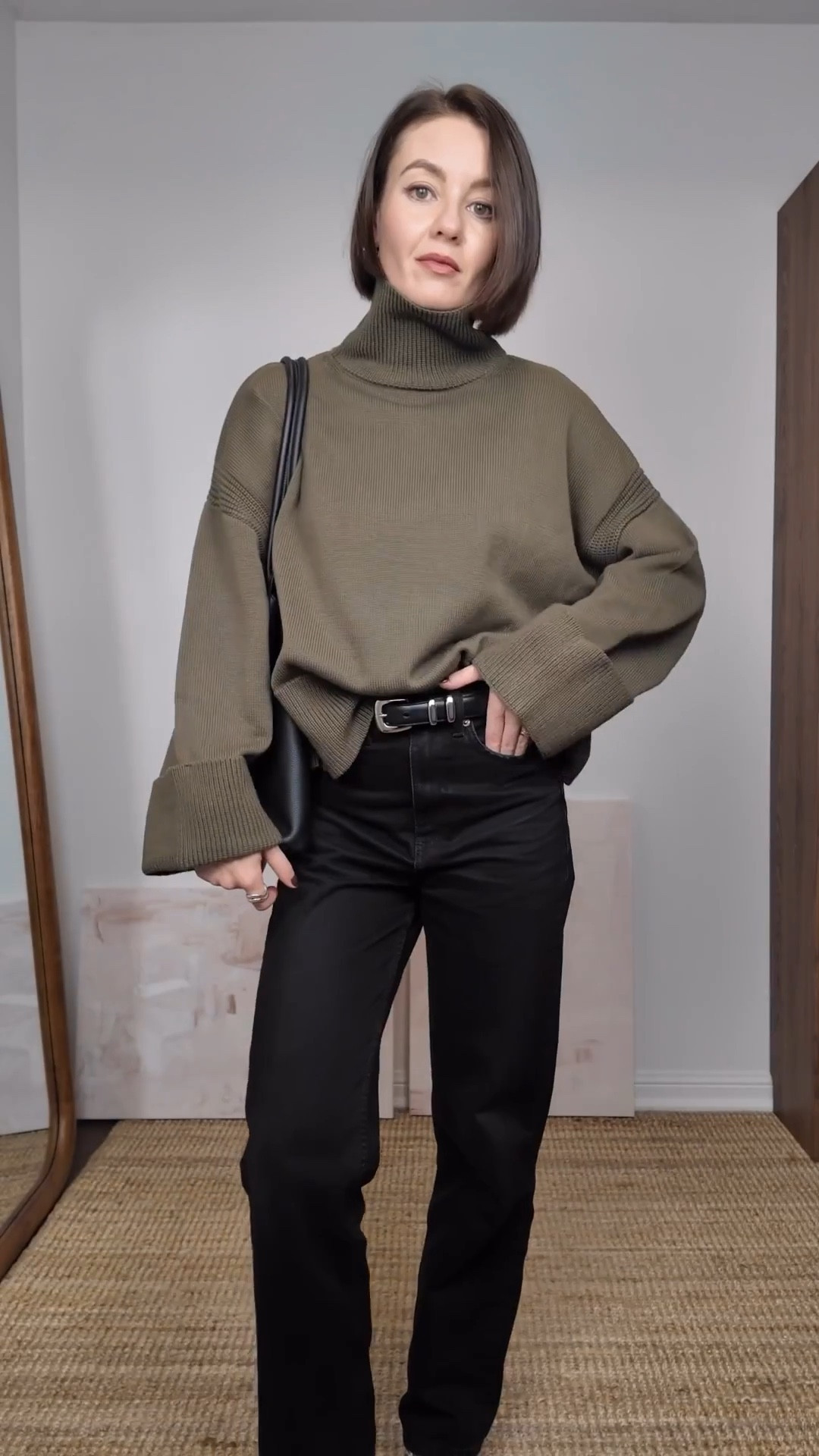 Elevated jeans & sweaters looks for Fall!

Beige knit (s), green bomber (m), navy sleeves tank (s), olive oversized knit (s), grey polo (xs)

Use Sansha25 for 525America

#LTKSeasonal #LTKStyleTip