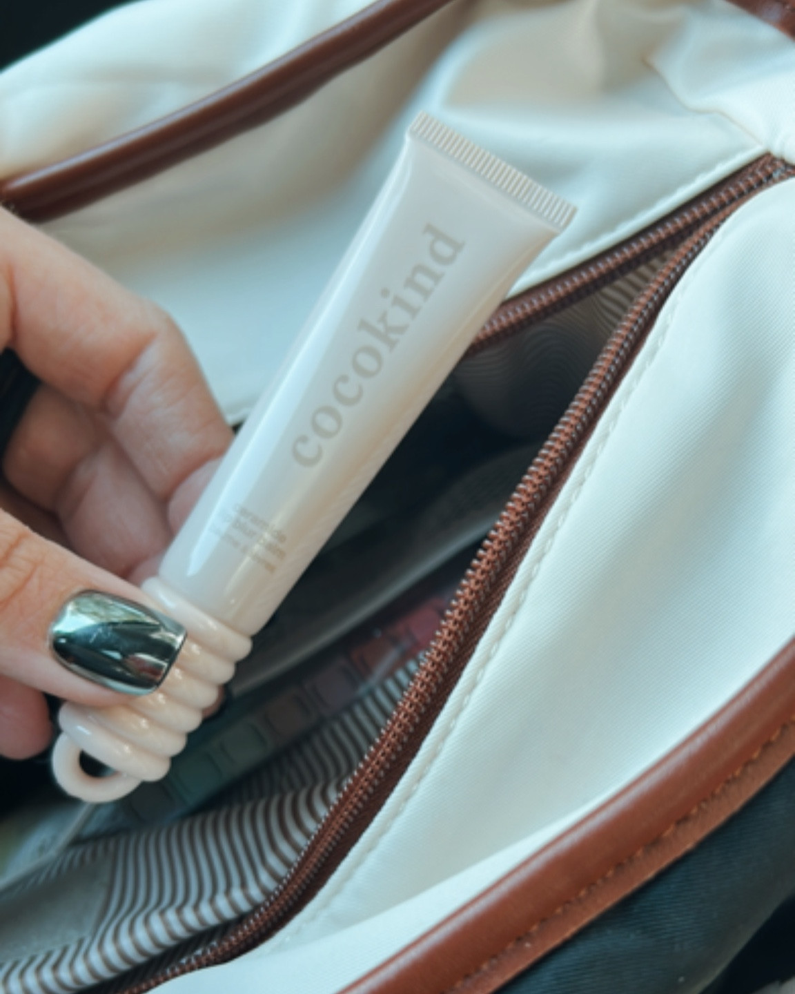 I can’t quit this stuff!!!! Totally toxin free…it’s as if a chapstick, lip balm, and lip gloss had a baby all in one 🙌🏻. Under $12 and available in 5 shades! 