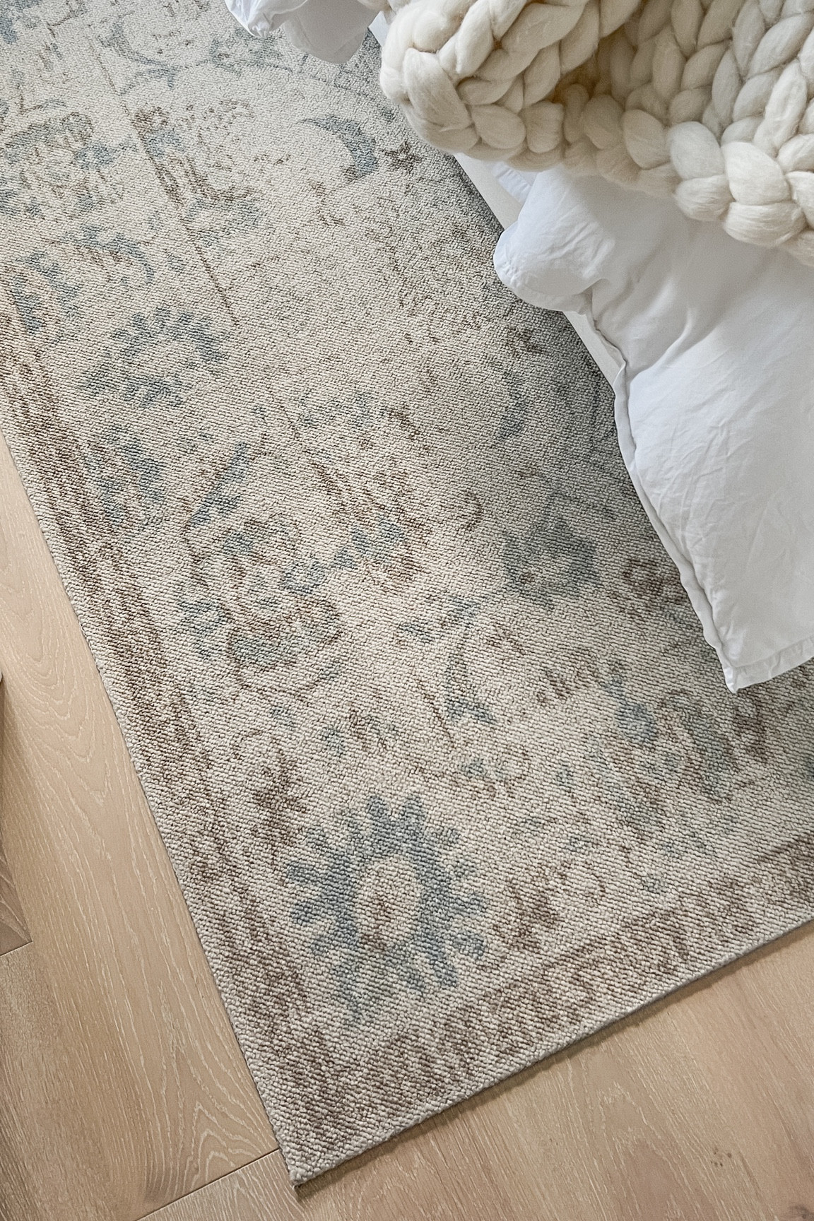 wool rug, area rug, bedroom, living room, dining room, office, home decor, spring decor, Momeni rug 

#LTKsalealert #LTKstyletip #LTKhome