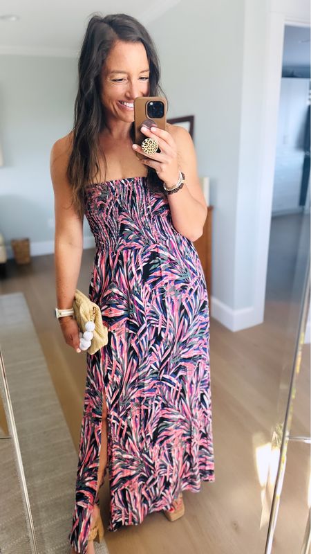 That dress is giving total tropical vibes! It’s perfect for a day out or your next getaway. Love the print and the way it sways with every step! 🌴✨ #SummerReady #EvereveStyle #FashionFinds #TropicalPrint #MaxiDressMagic

#LTKstyletip #LTKSeasonal #LTKshoecrush