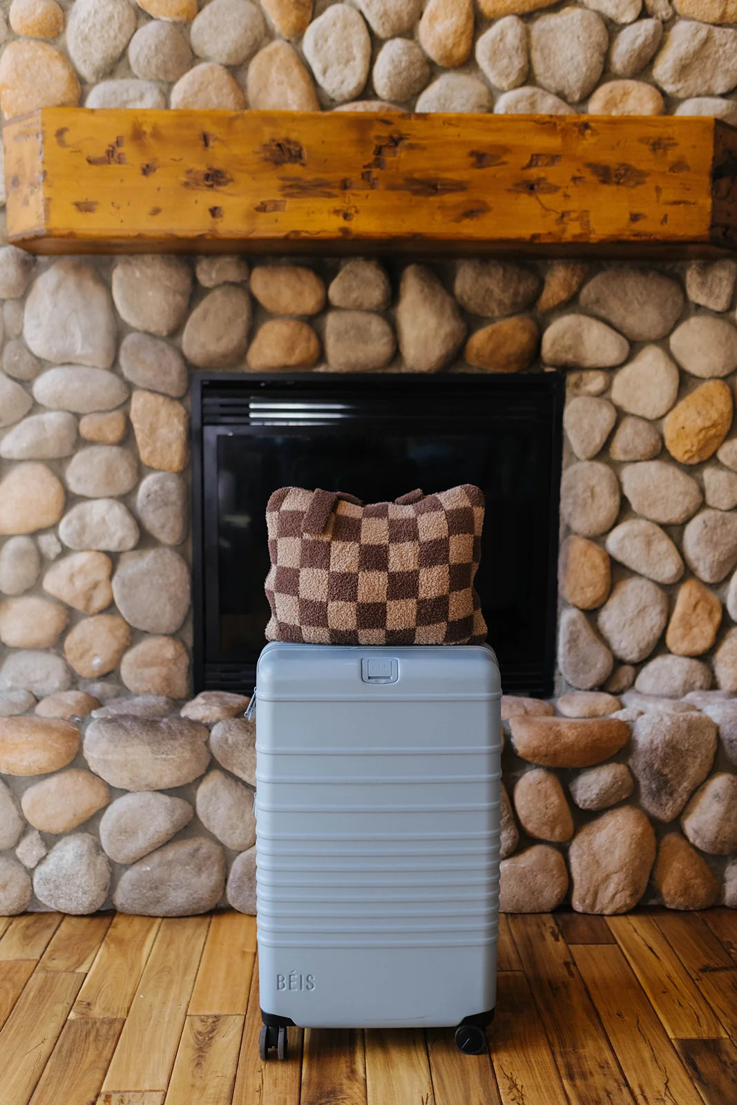 Tonal Brown Check Quillow 50x60 | Staykation