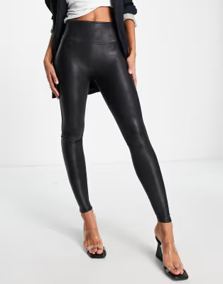 Spanx - Corrigerende legging van imitatieleer met hoge taille | ASOS (Global)