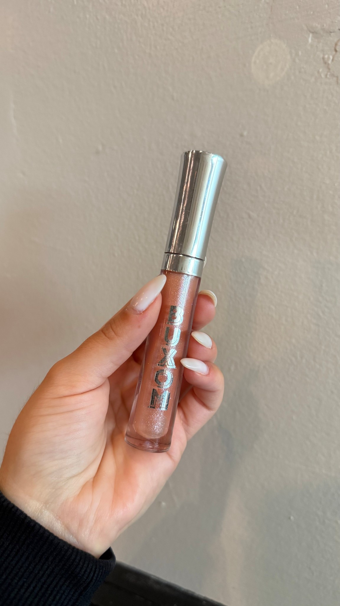 The best plumping lip gloss!! 

#LTKFindsUnder100 #LTKBeauty #LTKFindsUnder50