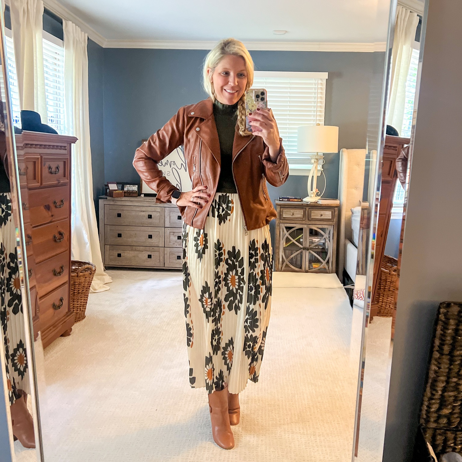 This brown leather jacket is a staple in my closet during the fall and winter seasons. It’s the perfect layering piece! Snag this for under $100!
•
•
 #kristieincarolina #liketkit #style #shopthepost 
#rewardstylebloggers #southern #southerngirl #southernstyle #fallstyle #fallbaby #LTKseasonal #shopavara #keeneland #LTKfall

#LTKBump #LTKStyleTip #LTKFindsUnder100