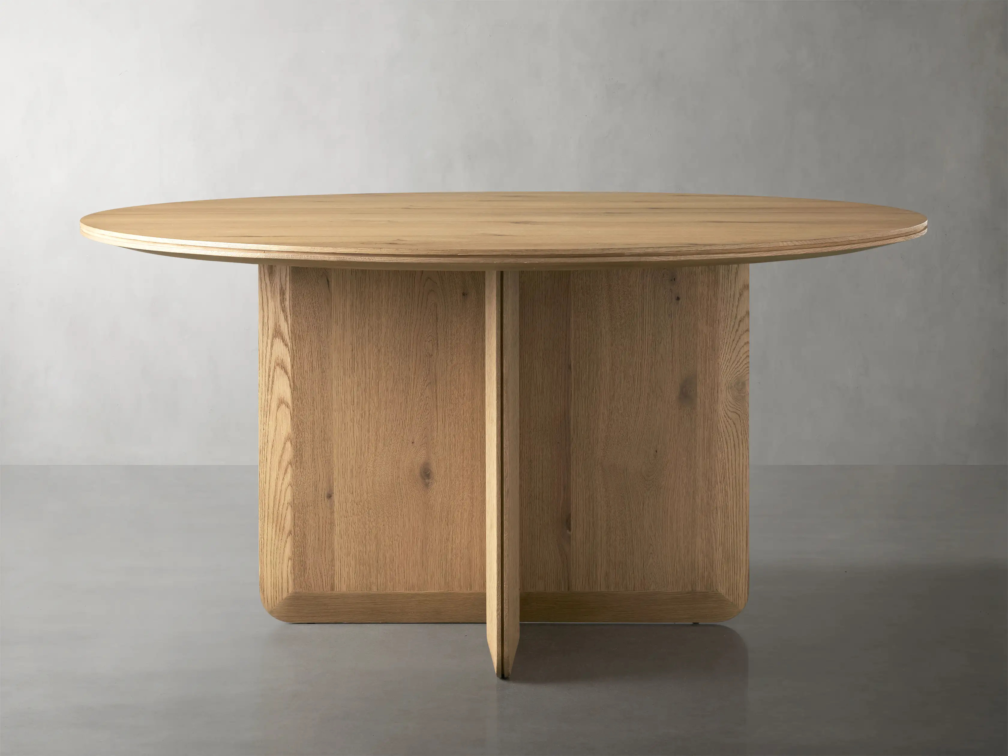 Felton Round Dining Table | Arhaus