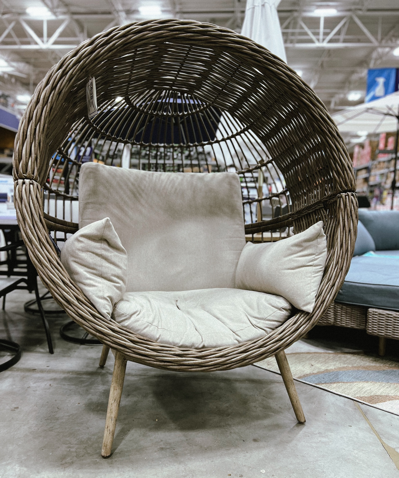 Upgrade your patio! Summer is almost here and I’m completely in love with this egg chair! Origin 21 Dunes Wicker Brown Steel Frame Stationary Egg Chair with Tan Cushioned Seat

#patio #eggchair #lowes #outdoor #polacek

#LTKhome #LTKsalealert #LTKfamily

#LTKHome #LTKSeasonal