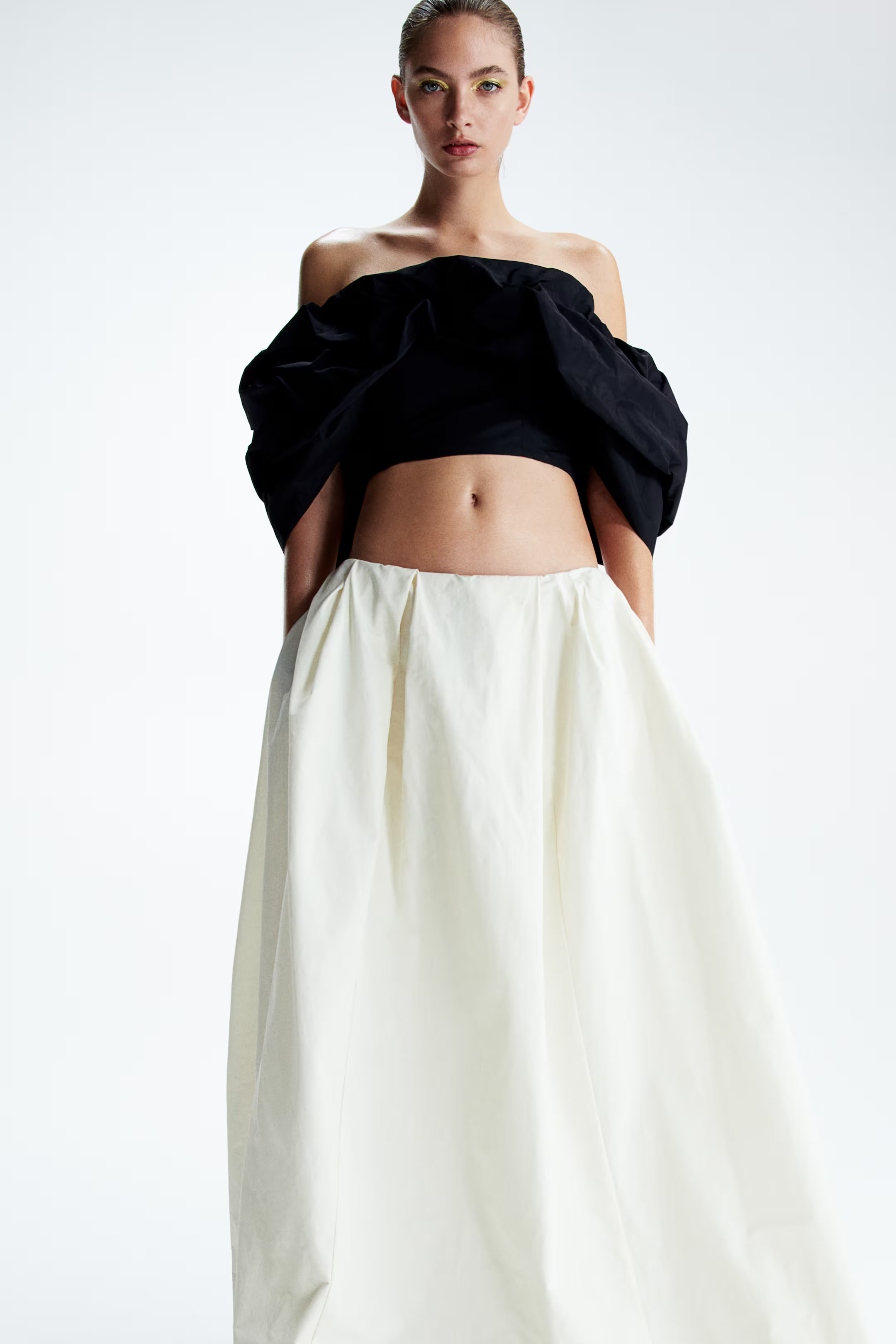 Bubble-Hem Off-the-Shoulder Top | H&M (US + CA)