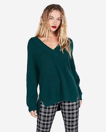 Oversized Shaker Knit Deep V-neck Tunic Sweater | Express