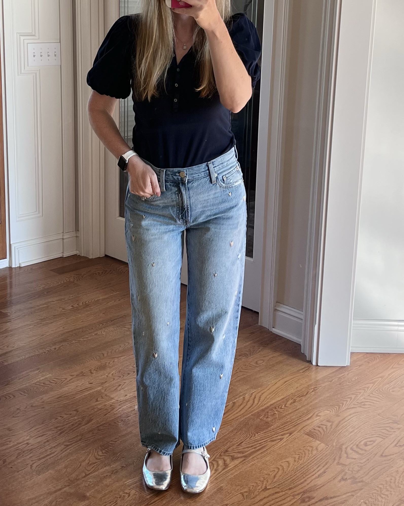 Easy outfit idea. These jeans have cute embroidered hearts, love! Adds a little something extra to a simple everyday outfit 😊

Jeans TTS, mid-rise, no stretch 


Casual outfit, work outfit, Back to School, teacher outfit, pistola, j crew, silver flats, fall outfit, fall transitionn

#LTKSaleAlert #LTKOver40 #LTKStyleTip