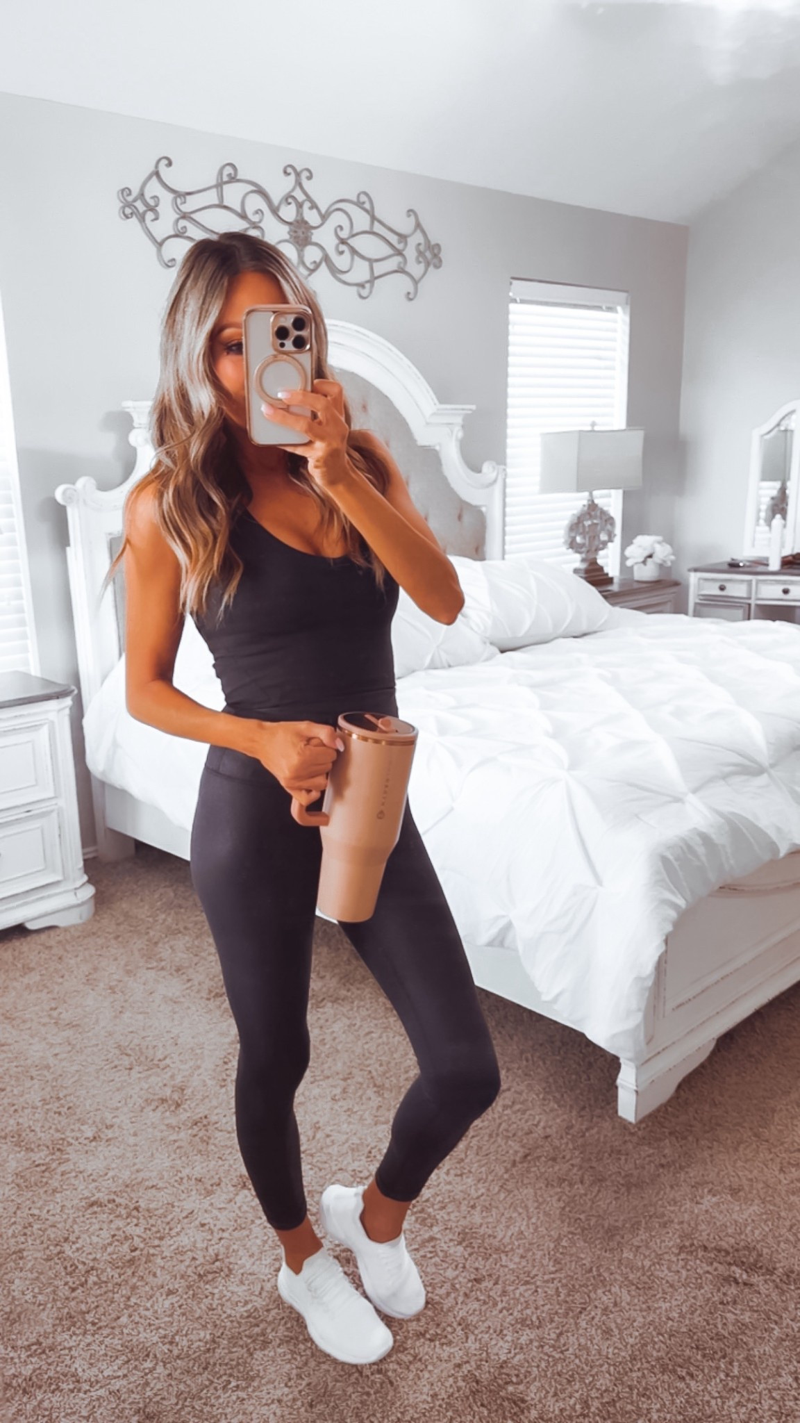 Gym fit 💪

#LTKActive #LTKootd #LTKfitnessgoals