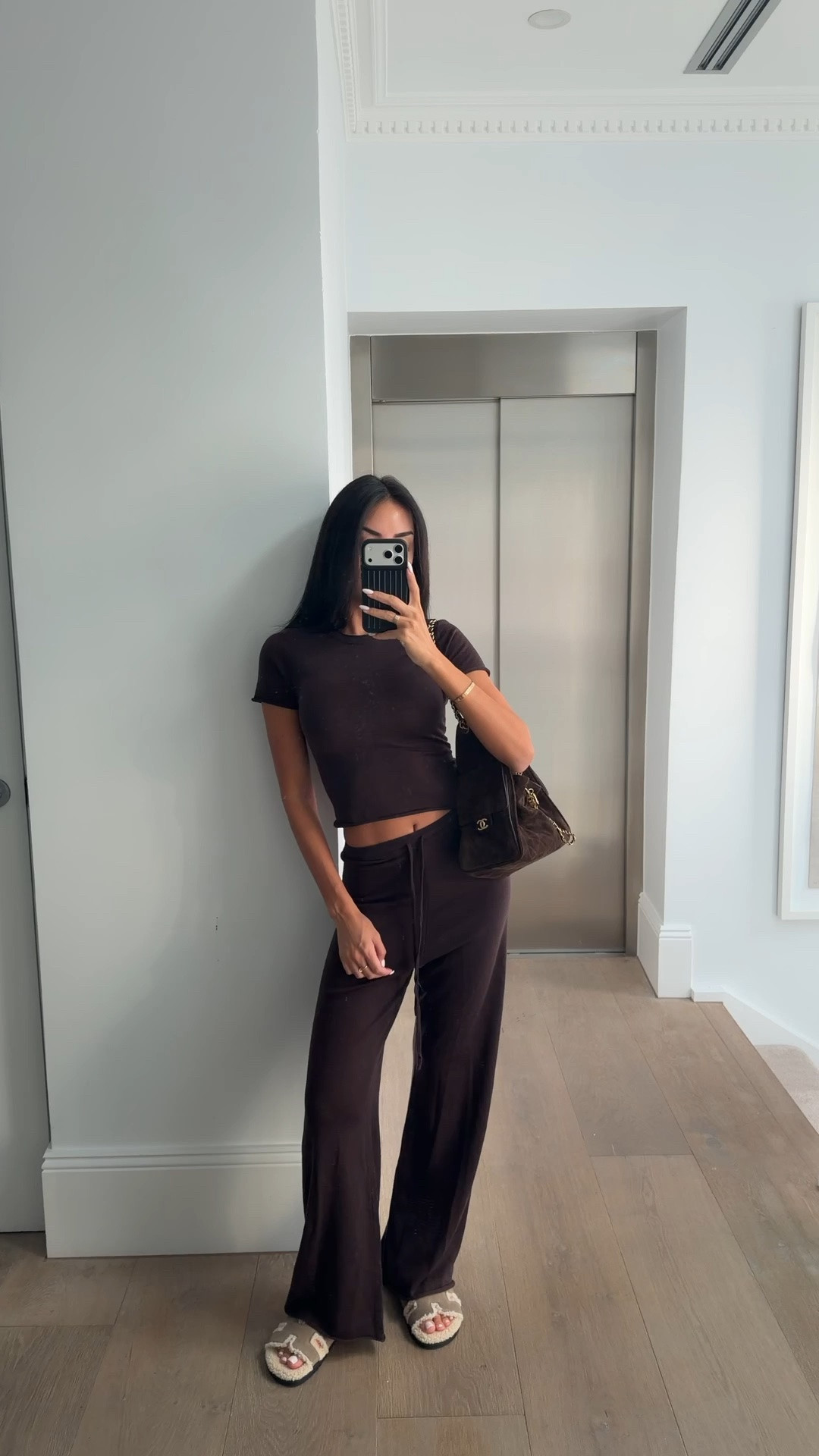 A comfy but chic errands outfit

Wearing size XS

#LTKstyletip