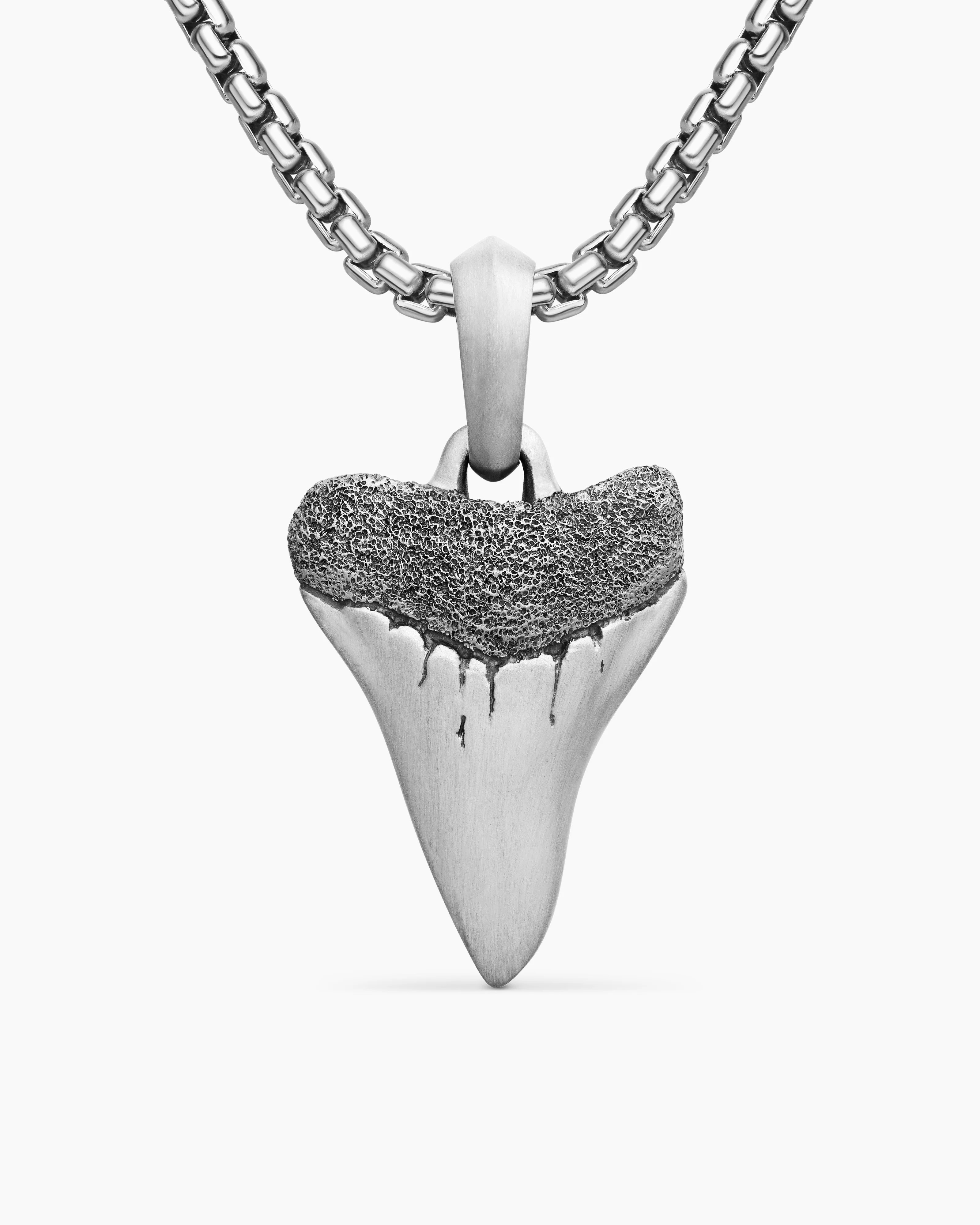 David Yurman | Shark Tooth Amulet in Sterling Silver, 25.8mm | David Yurman