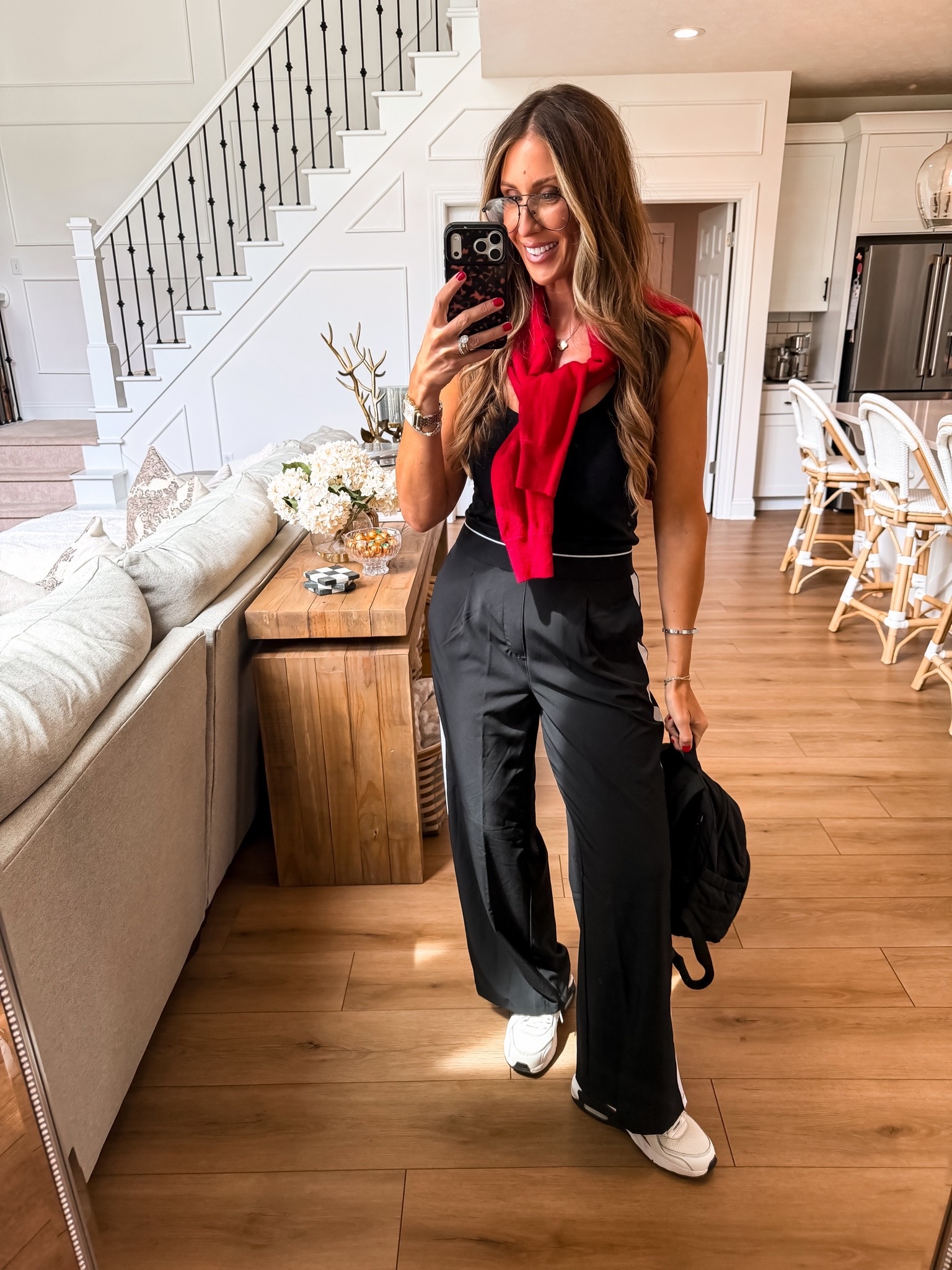 Size medium sportsmom pants

#LTKootd #LTKgrwm #LTKOver40