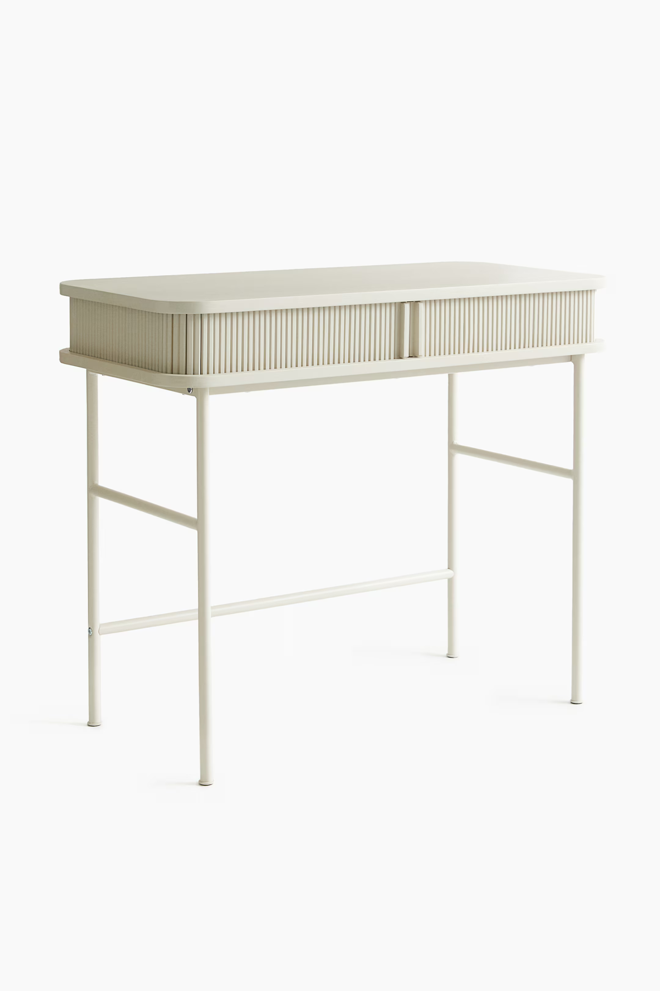 Desk | H&M (UK, MY, IN, SG, PH, TW, HK)