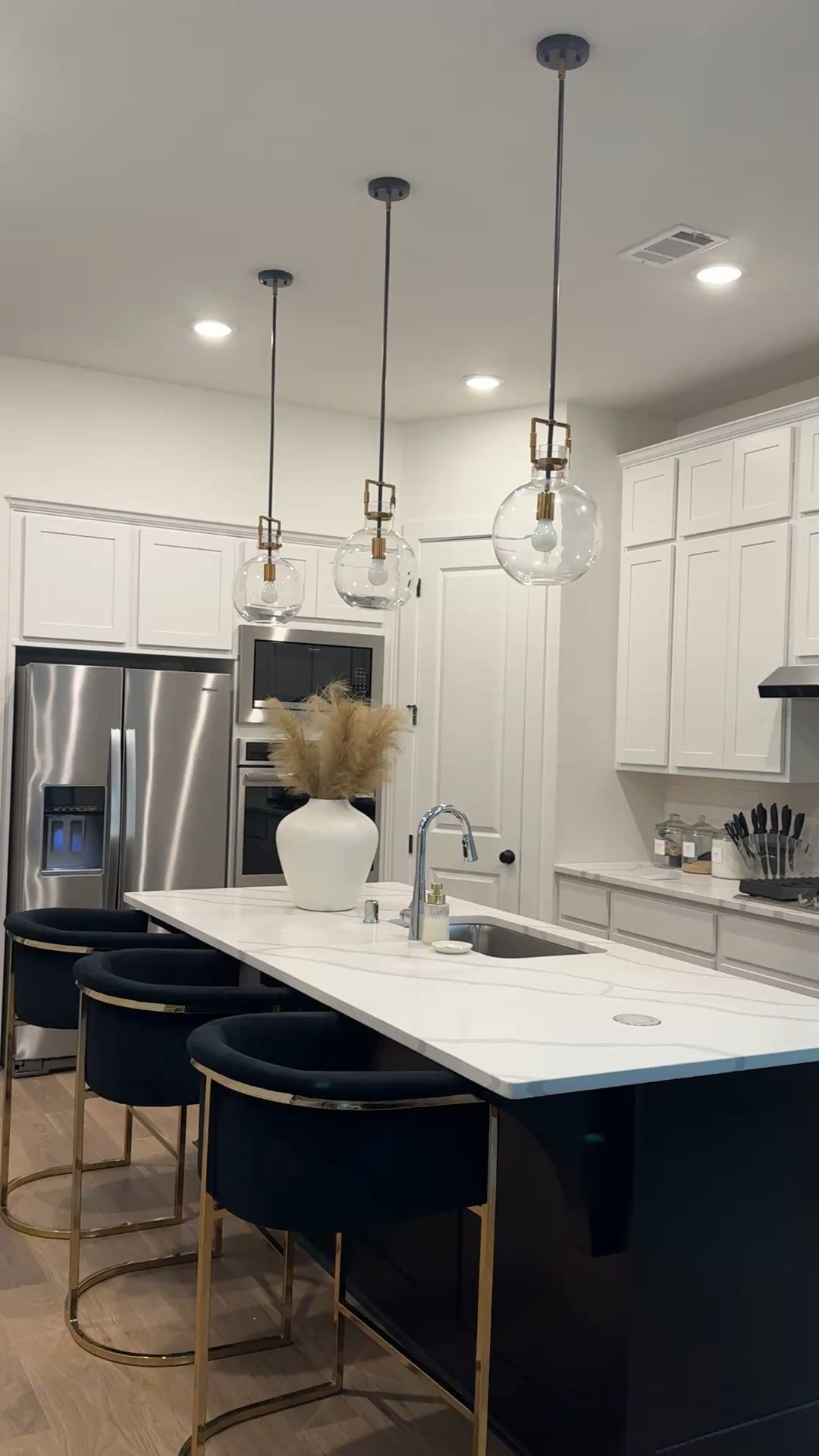 Love these pendant lights. They match my decor perfectly! Get these + similar styles! 

#LTKHome