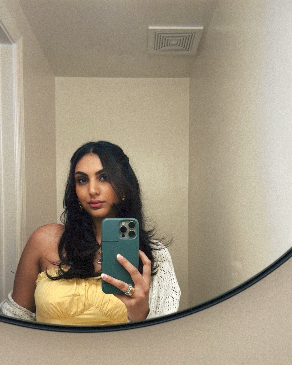 buttery yellows all summer long #summeryellow #butteryellow 

#LTKSummerEdit #LTKWedding