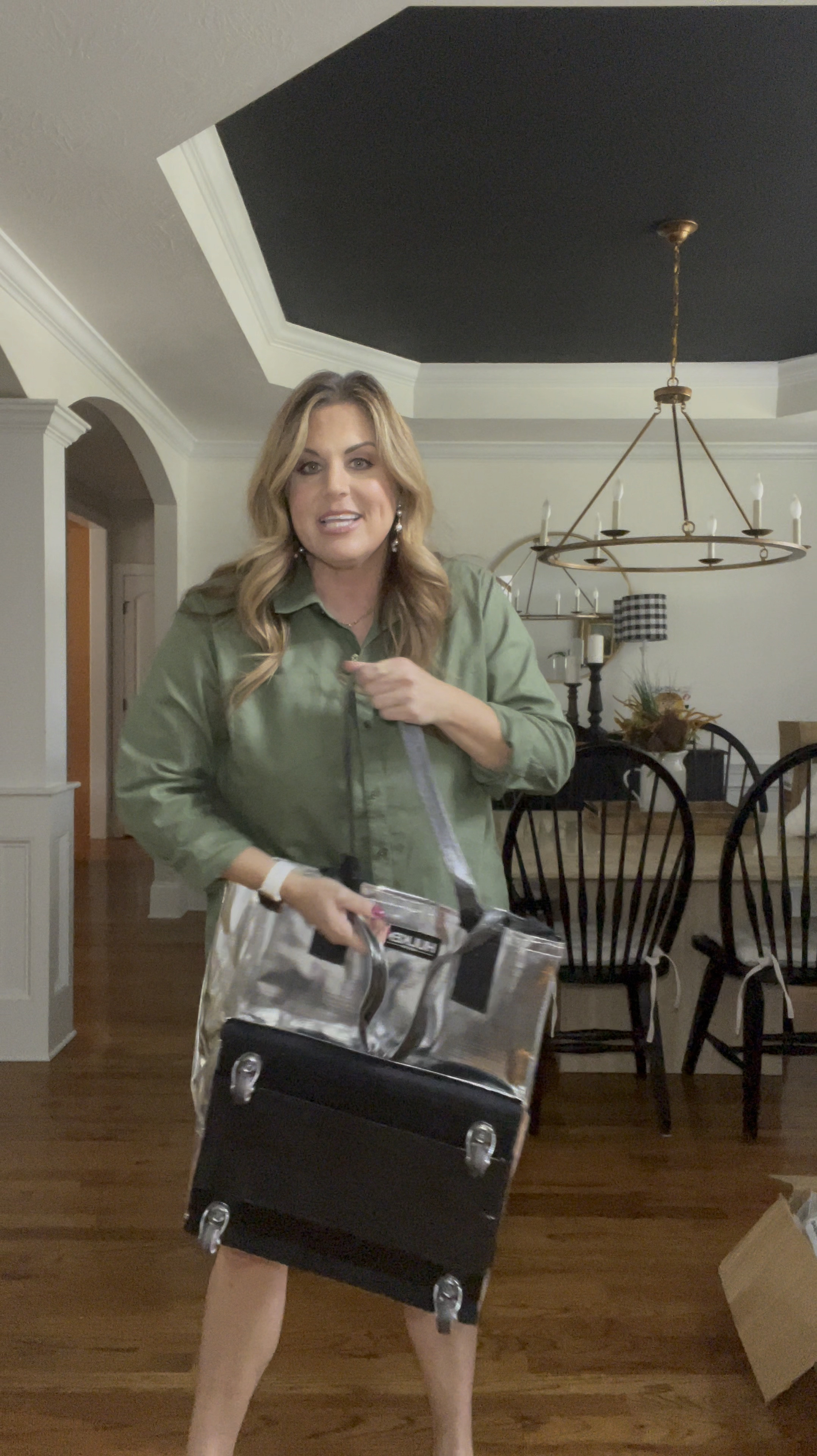 This is THE bag that every mom, sister, teacher, auntie needs! I got the medium and I think it’s PERFECT!

#LTKItBag #LTKVideo #LTKTravel