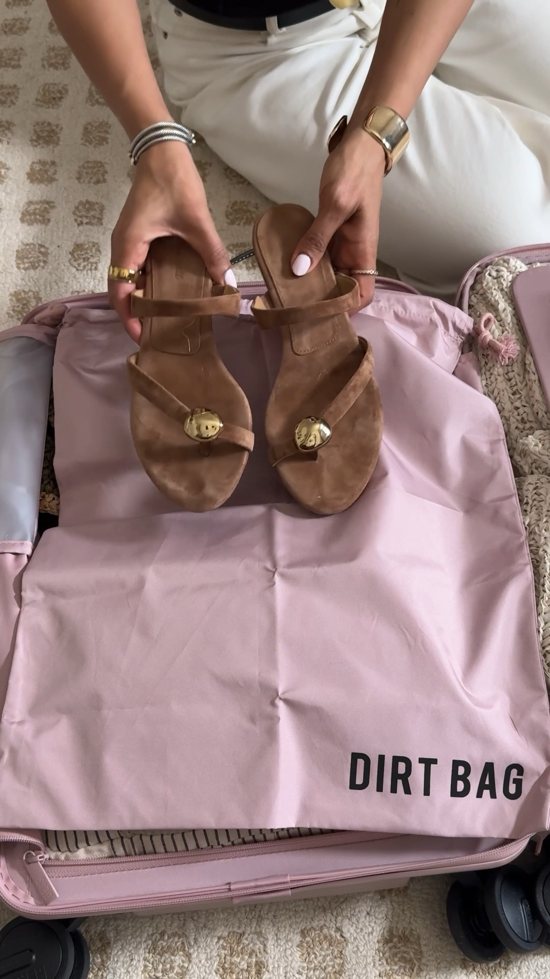 Pack with me for key largo! 

Pack with me, swimsuits, cover ups, handbags, beach bags, summer outfits, cotton dress, linen dress, silk dress, vacation outfits, spring outfit, sandals. 

#LTKWatchNow #LTKOver40 #LTKStyleTip