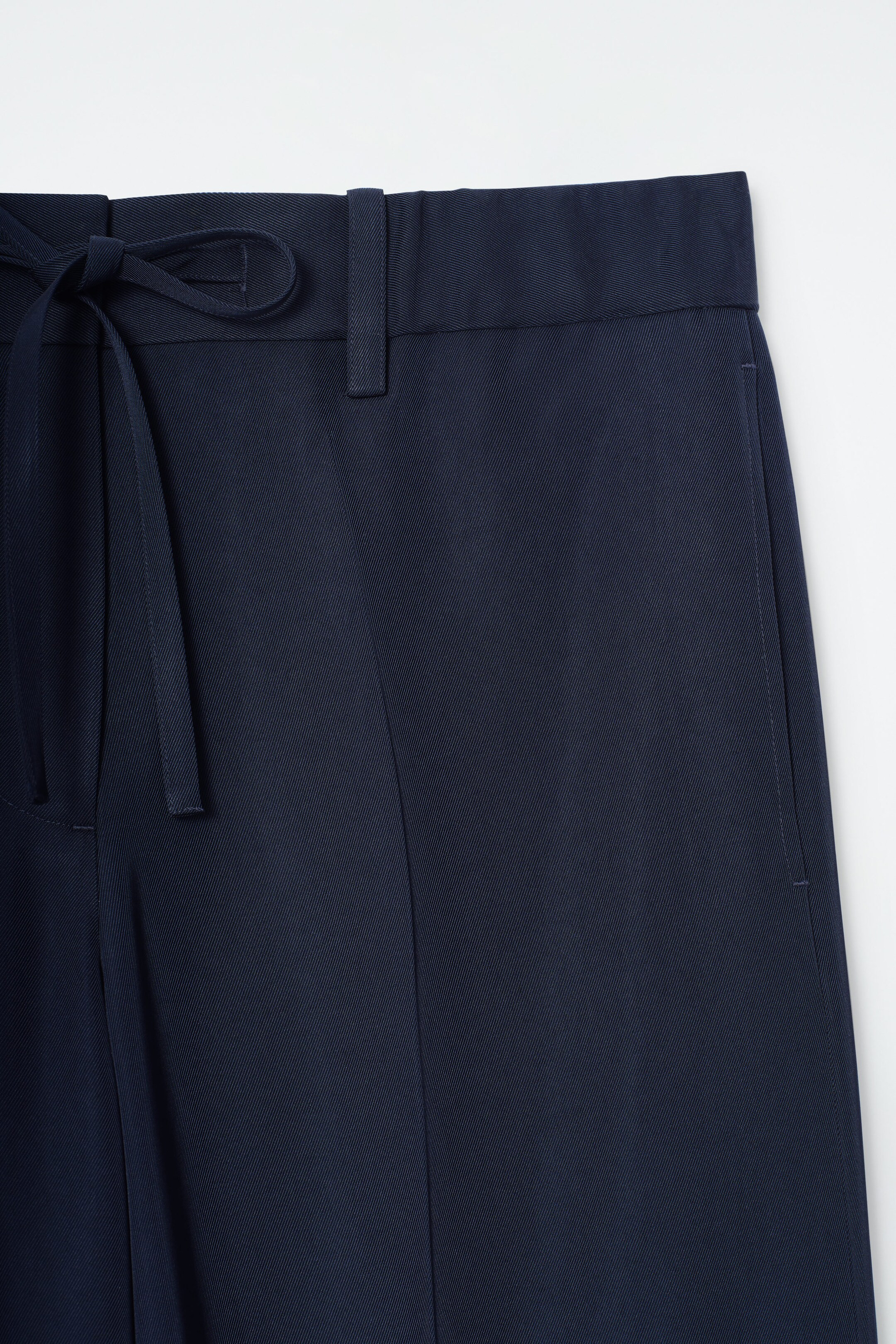 DRAWSTRING STRAIGHT-LEG TROUSERS - NAVY | COS (EU)