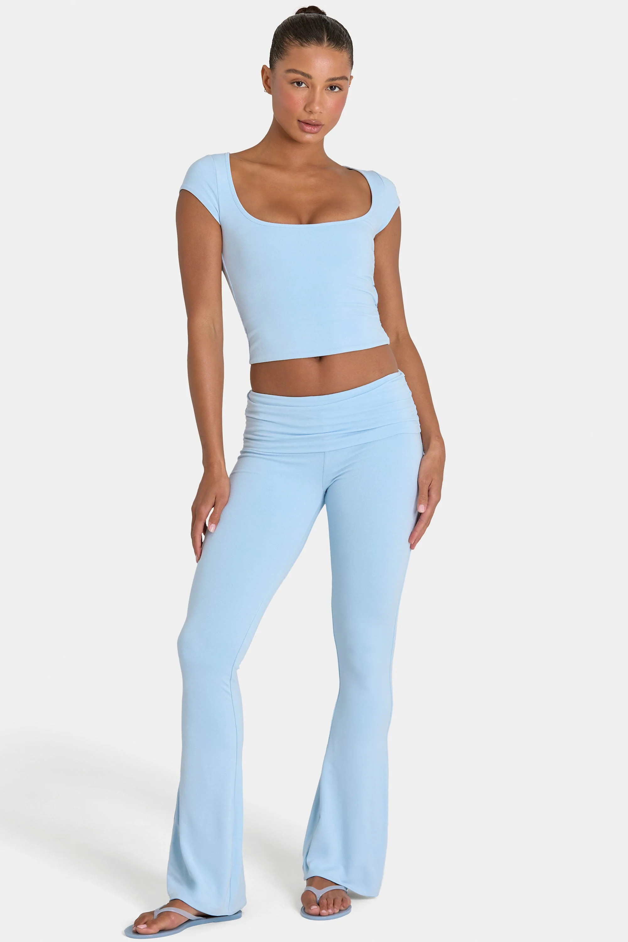 ButterCloud™ Flared Leggings in Sky | Bo+Tee