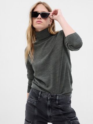 Merino Wool Turtleneck Sweater | Gap (CA)