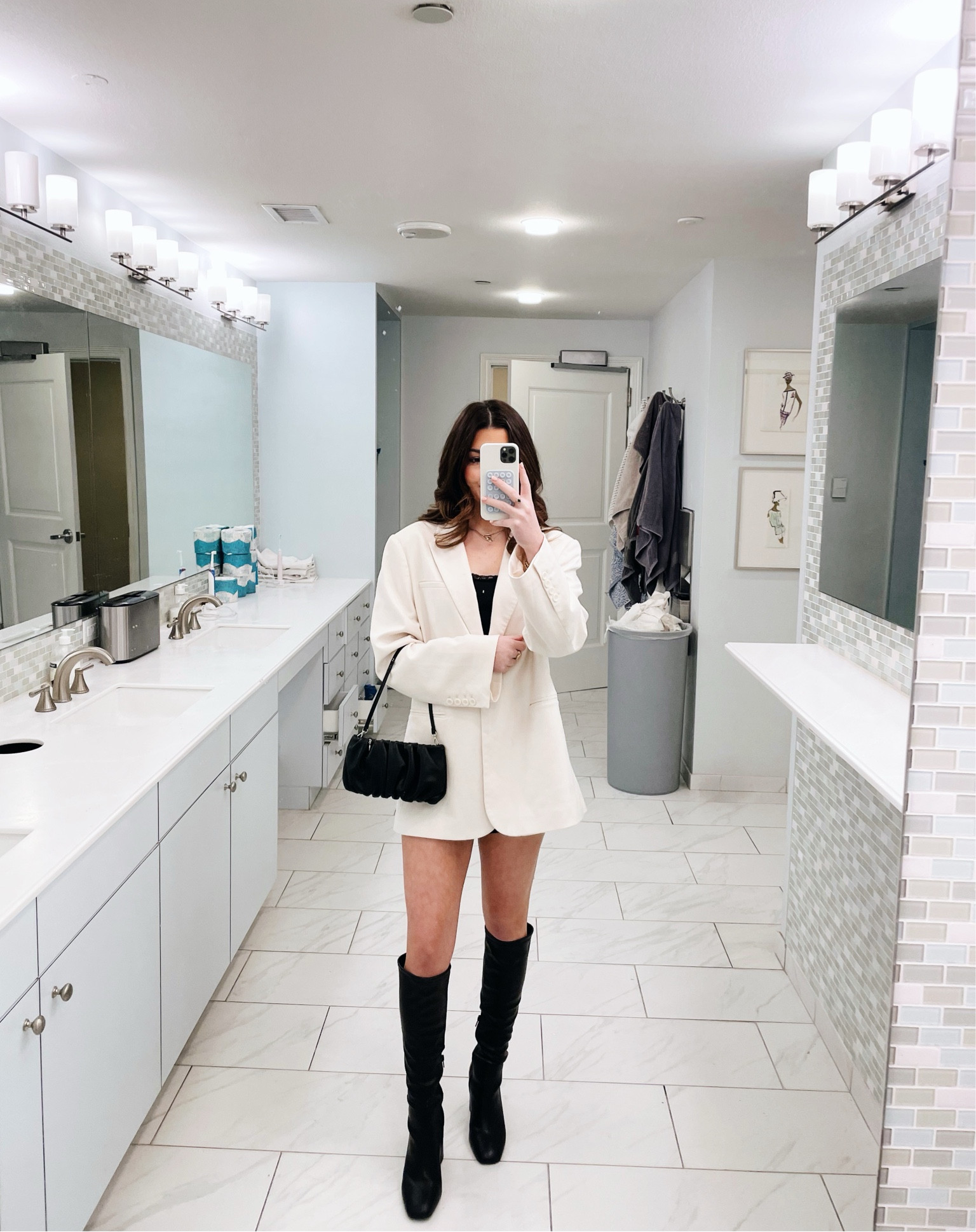 girls night out 🍸🤍