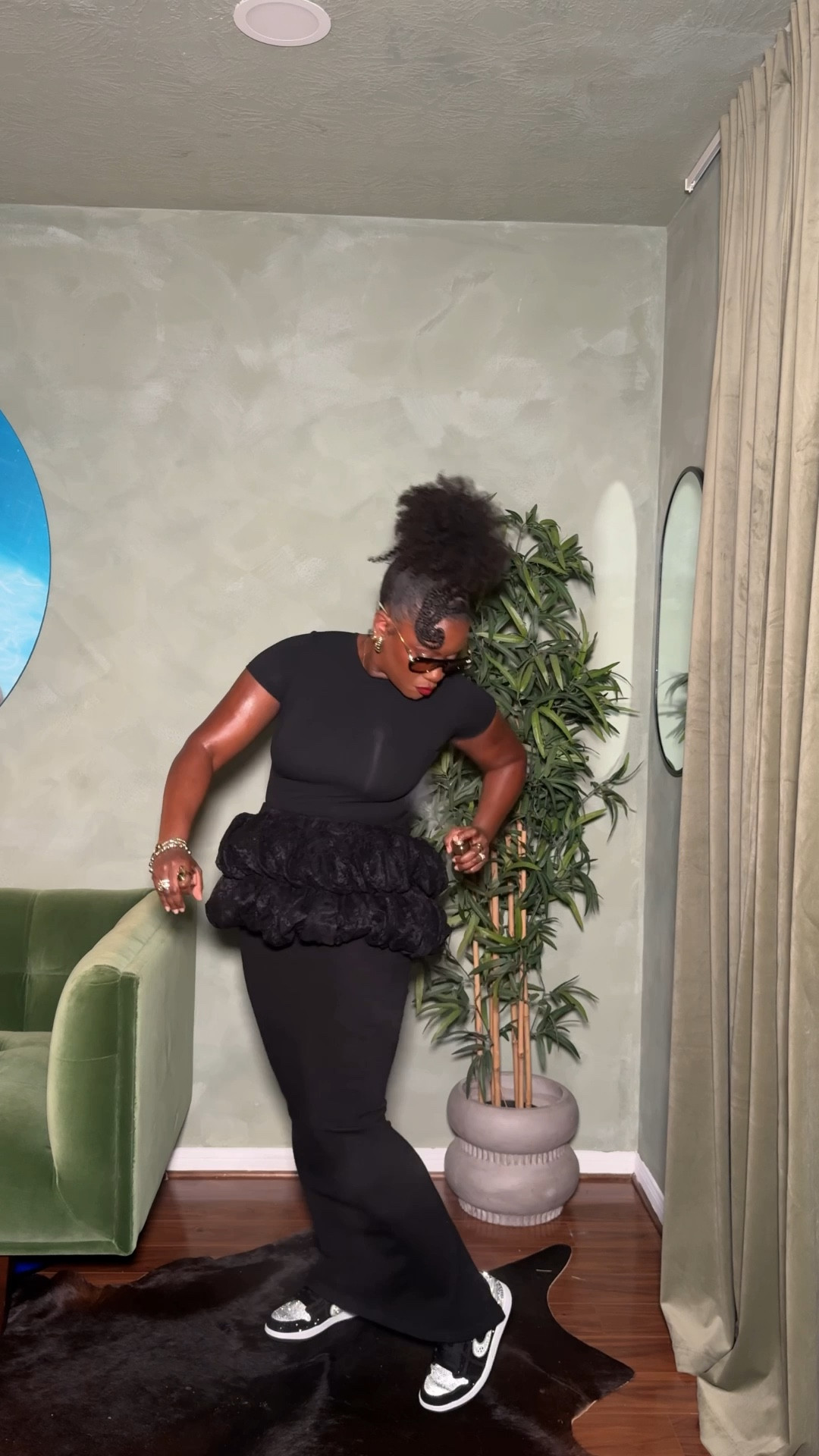 All black layered outfit with sneakers 