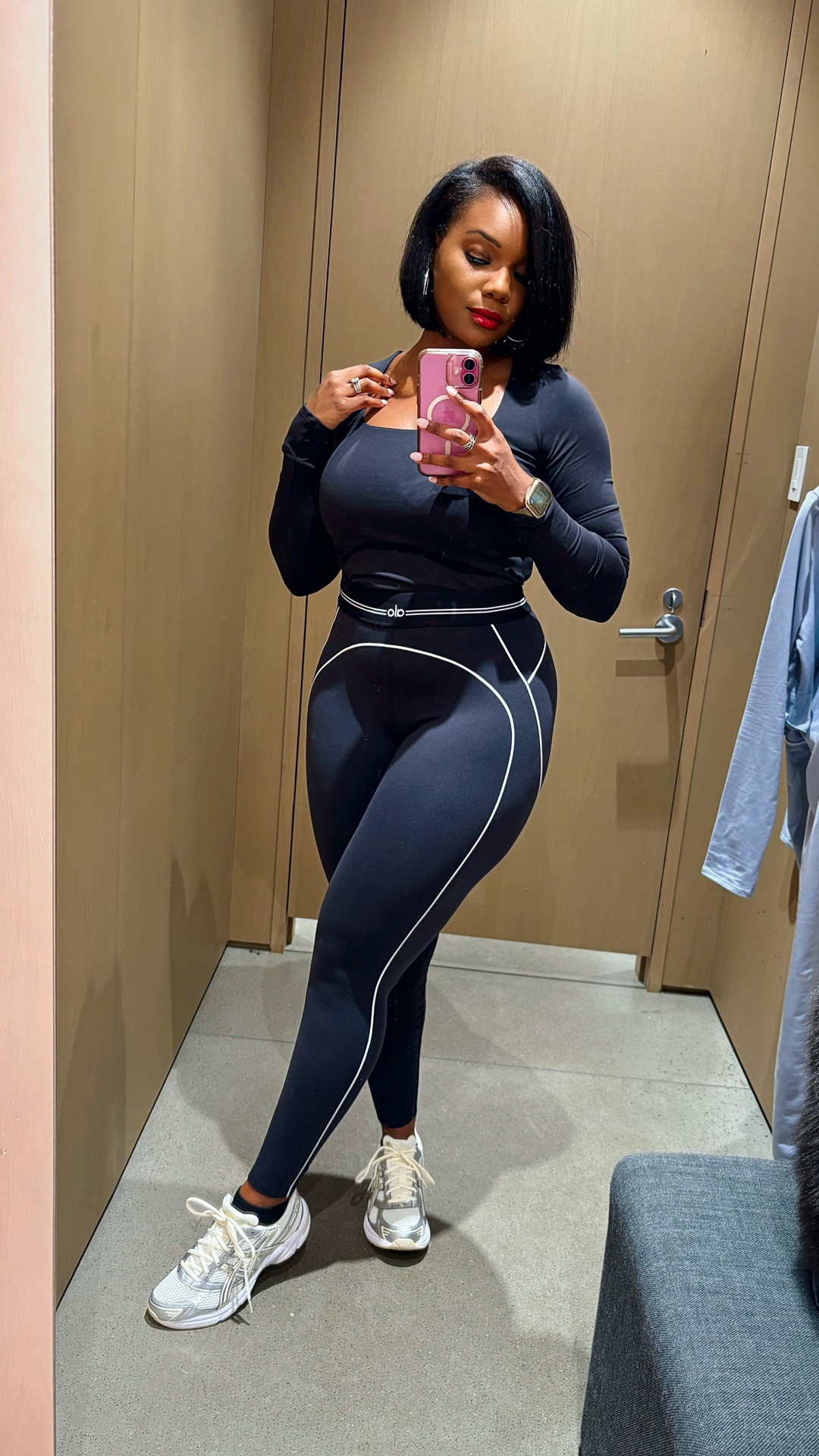 Two cute sets, one try-on haul ✨ Which one are you loving? Linking both!

#LTKActive #LTKmomlife #LTKGiftGuide