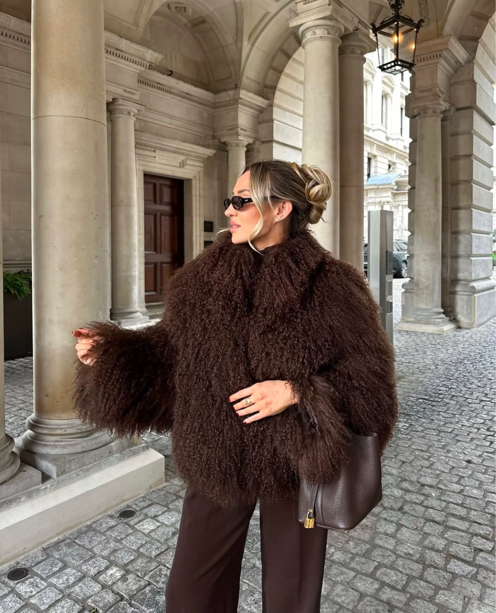 Chocolate brown is still in fashion despite it being winter…this Ducie faux fur jacket is the perfect winter warmer for cosy shopping trips this festive season. Anyone for a hot chocolate? ☕️ #LTKWinterSale 

#LTKwinter #LTKstyletip