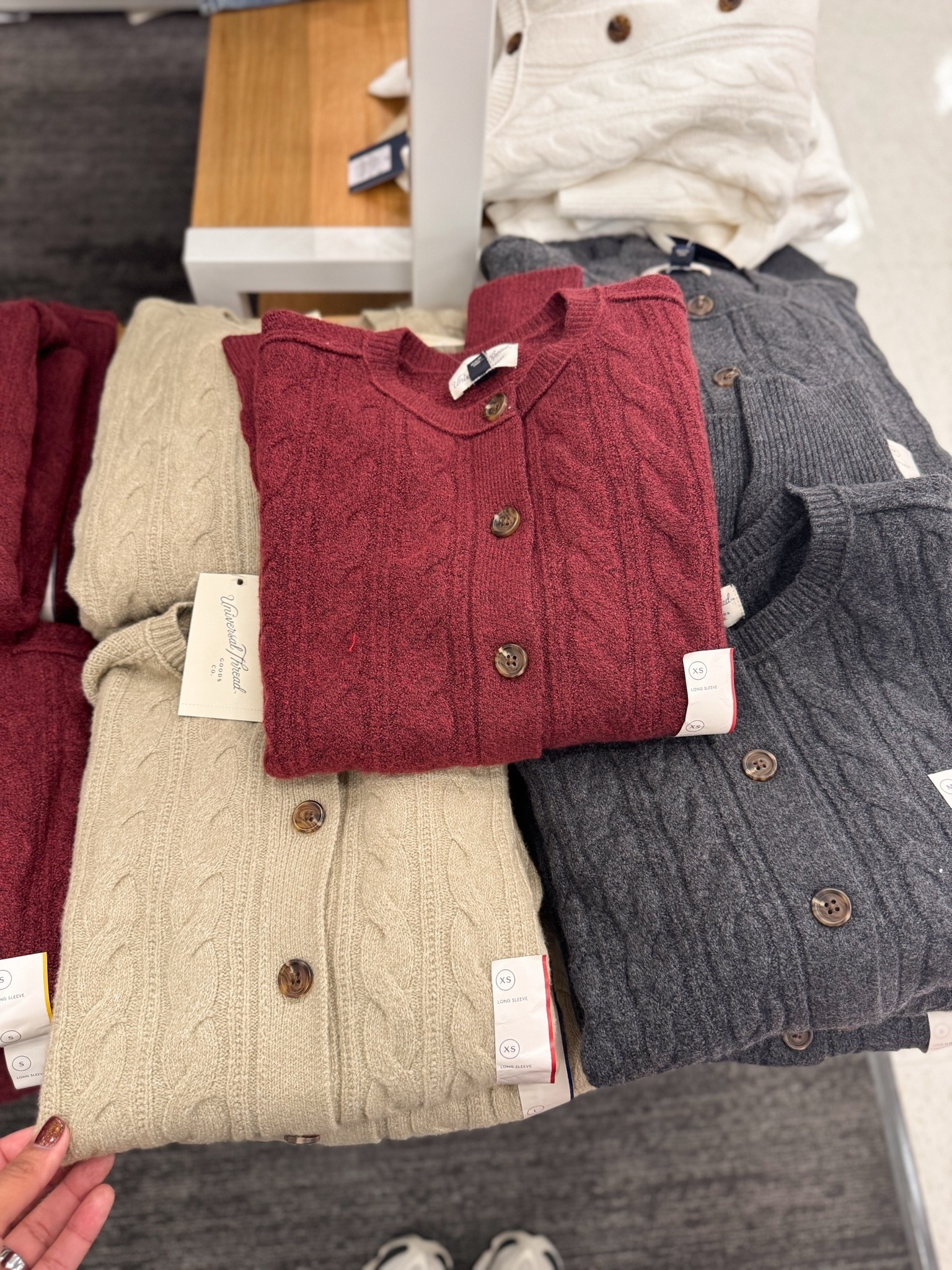 30% off universal thread cardigans 

target deals, target finds

#LTKootd #LTKSaleAlert