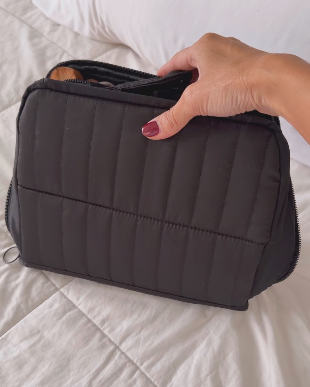 This is a GREAT find. Seriously 

#LTKFindsUnder50 #LTKGiftGuide #LTKBeauty