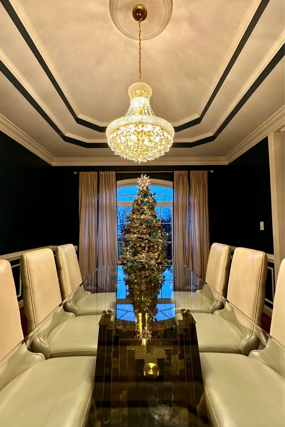 Dining room 

#LTKsalealert #LTKhome