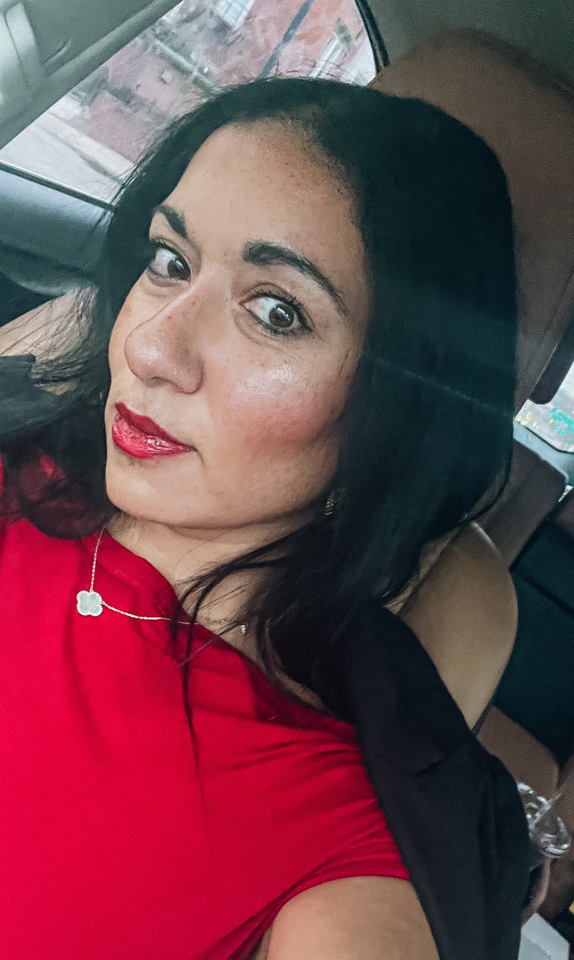 Date night 
Makeup 
Glowy makeup
Red lip


#LTKgrwm #LTKValentine #LTKBeauty