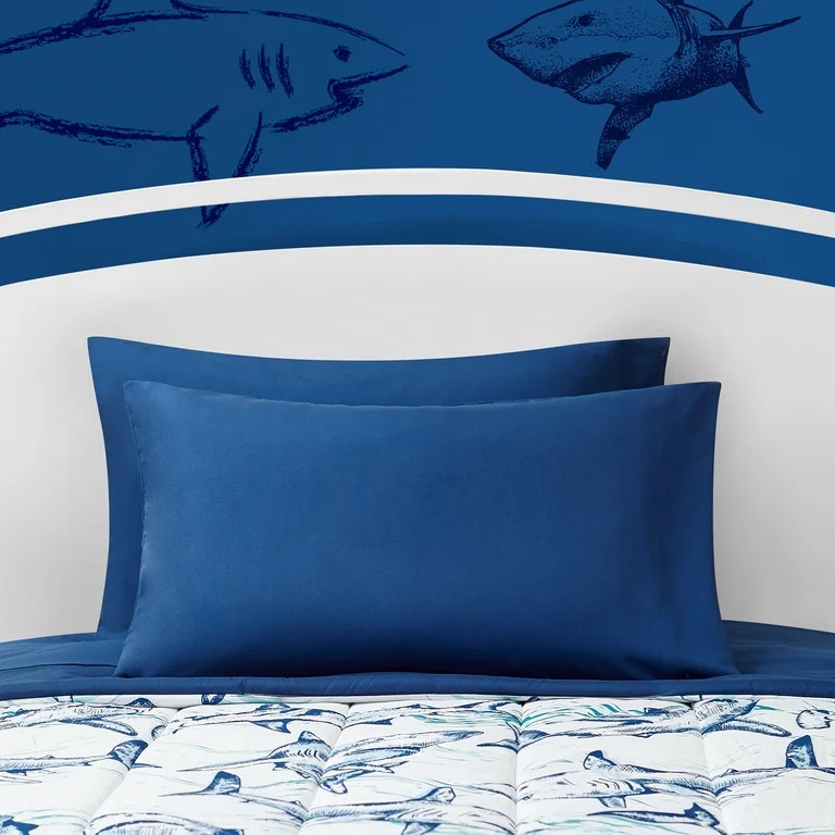 Your Zone Blue Shark Attack Full Bedding Set for Kids, Machine Wash, 7 Pieces - Walmart.com | Walmart (US)