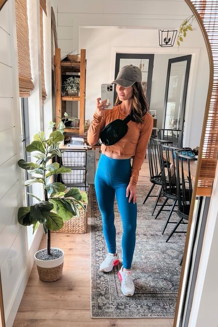 Butter soft leggings from Amazon that are only $28! 

These are so soft comfy and a favorite of mine to work out in  


#LTKfitness #LTKfindsunder50 #LTKsalealert