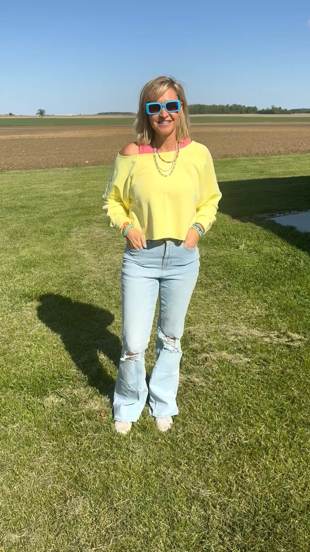 Love a fun and casual cool girl outfit!

#LTKmomlife #LTKMothersDay #LTKootd