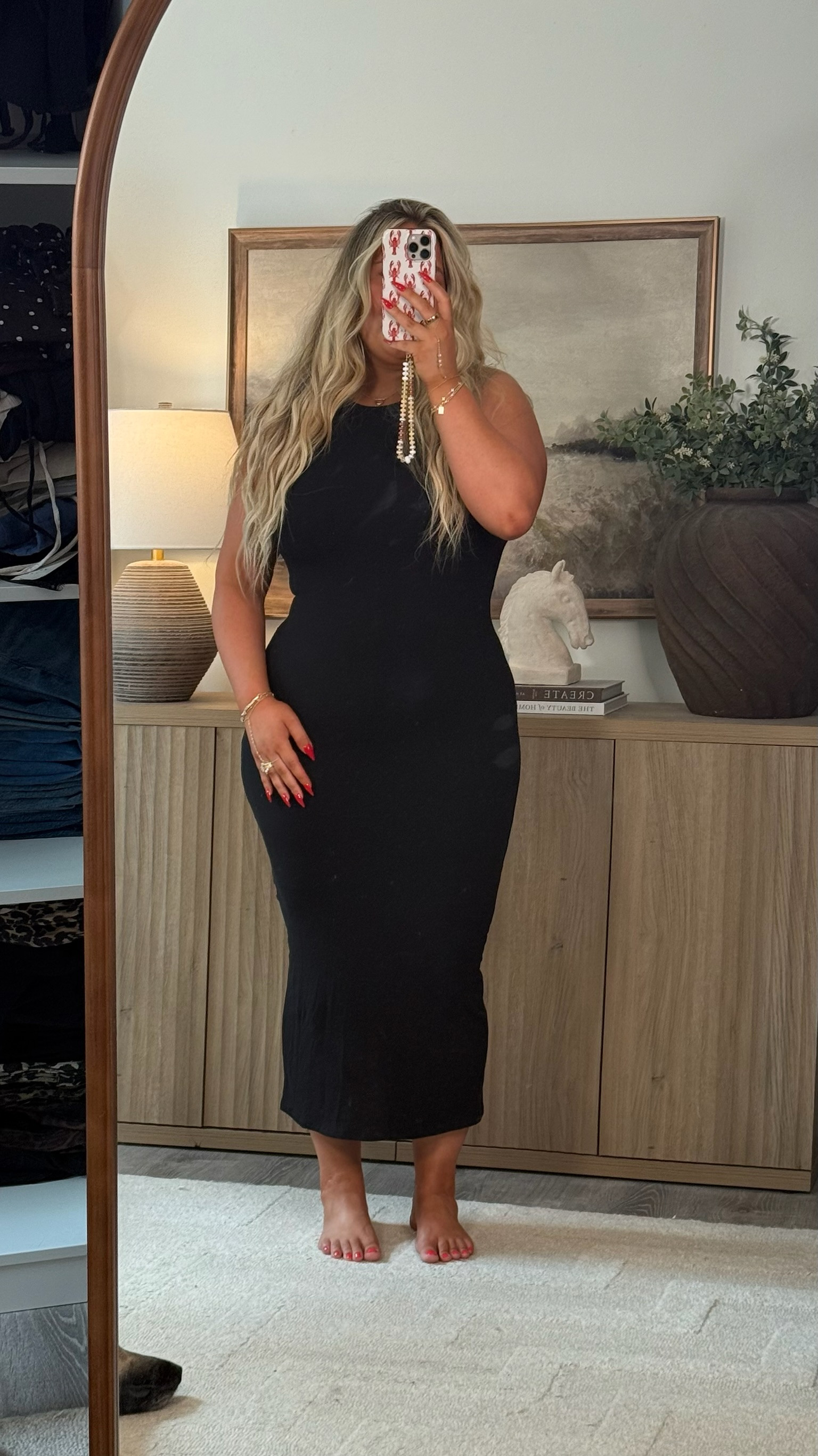 This shapewear I found on Amazon is a dream! It's comfortable yet still sucks you in!  

 #LTKootd
