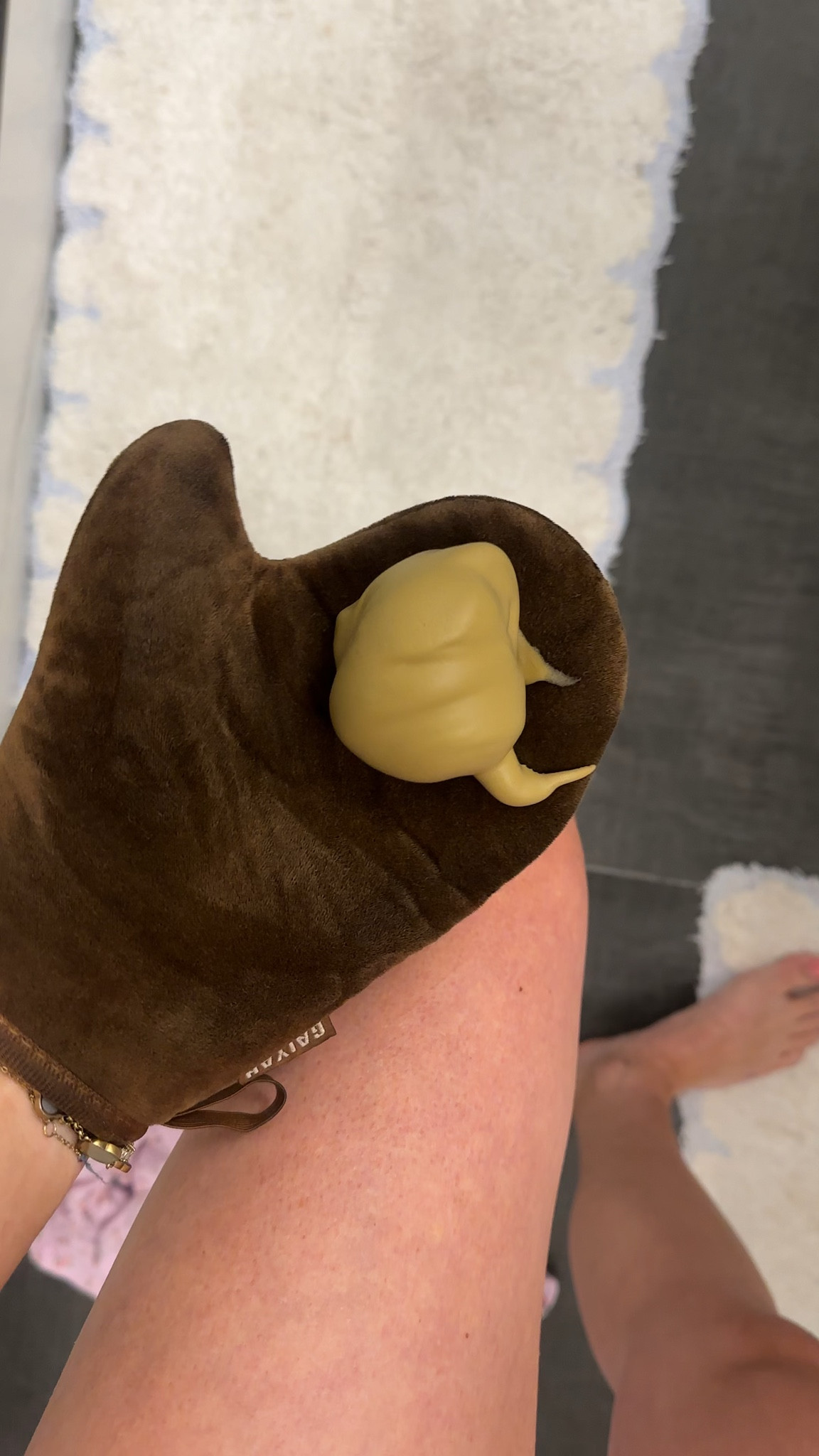 PETA Jane Our most beloved tanners for a gorgeous natural color. Great for beginners and pros. The Ideal mousse shade if your foundation lives in the medium-to-deep range and you love a tan that makes gold jewelry pop.

The Essential includes the following products:

DARK SELF-TANNING MOUSSE: Easy to apply, signature PJB Scent, not sticky, eco-certified, vegan, and cruelty-free. 

SELF-TANNING MIST: Perfect for tanning your face, hands, and touch-ups. 

TANNING MITT: Waterproof mitt with a deep thumb design for precise, mess-free application. 

#LTKSeasonal #LTKbeauty #LTKVideo