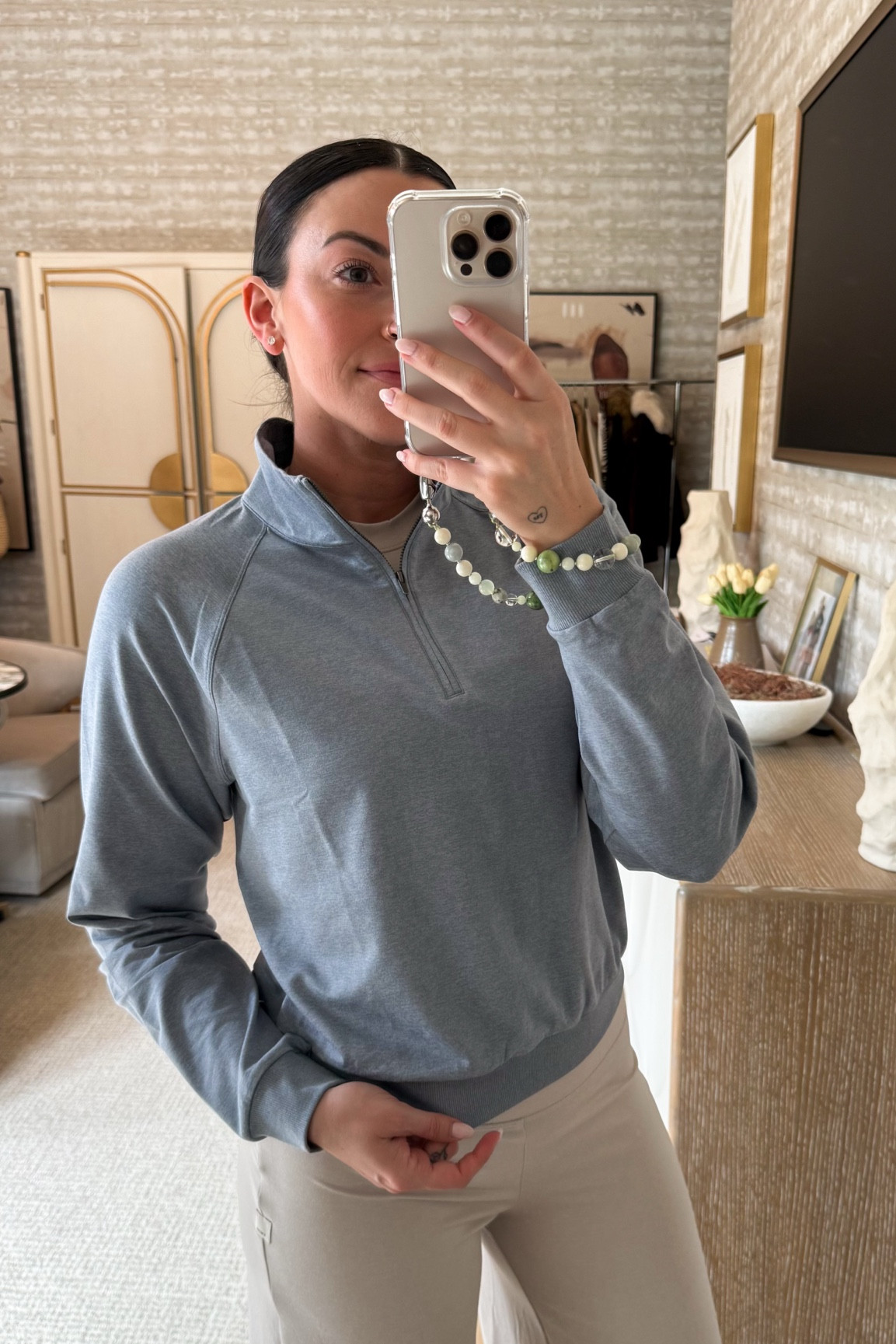 @Vuori US  DreamKnit Collection is 10/10. I wear S tops/M bottoms/M jackets. #vuoripartner 

#LTKActive #LTKMothersDay #LTKootd