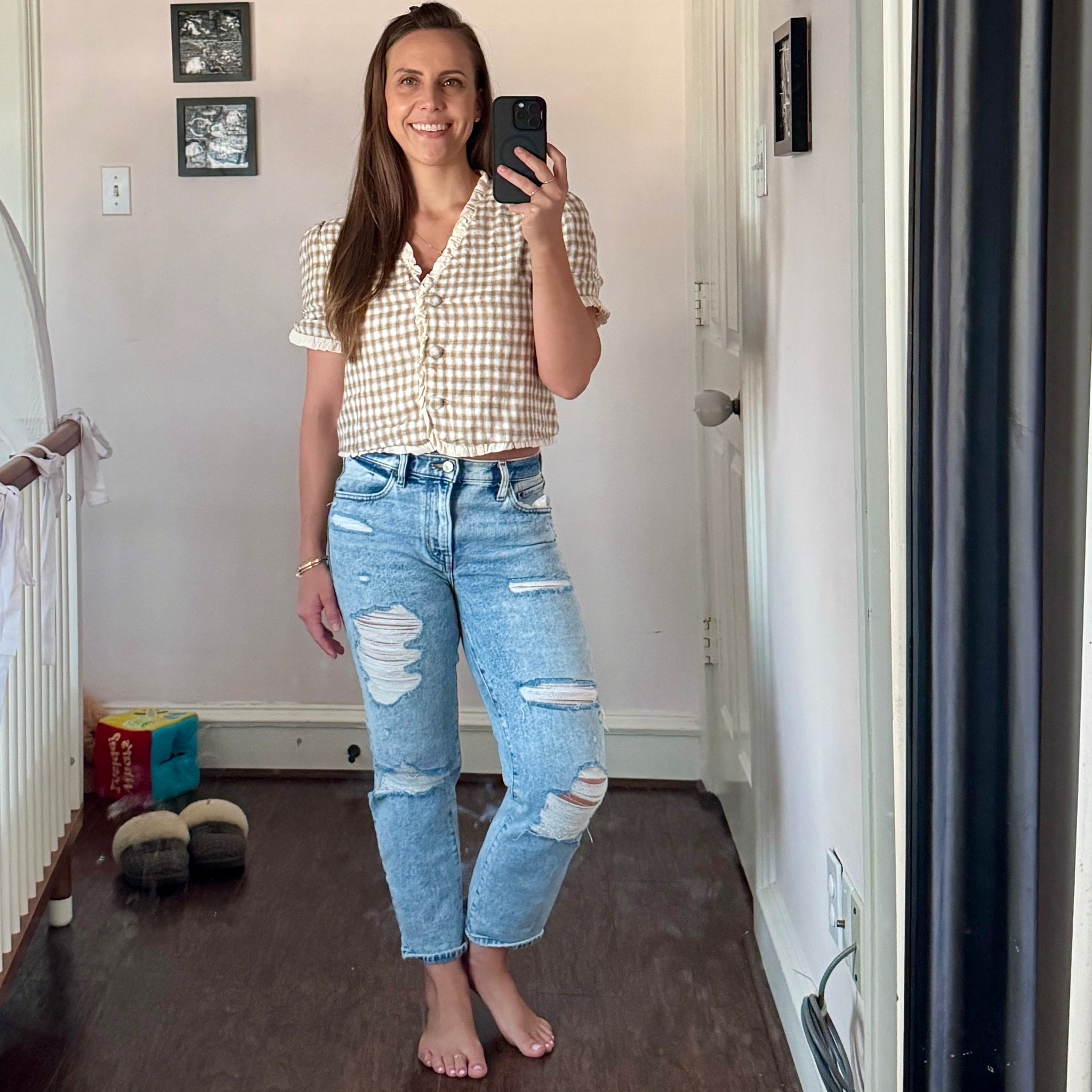 Such a cute look with denim… wearing a size small and 25.

#LTKootd #LTKmomlife #LTKPetite