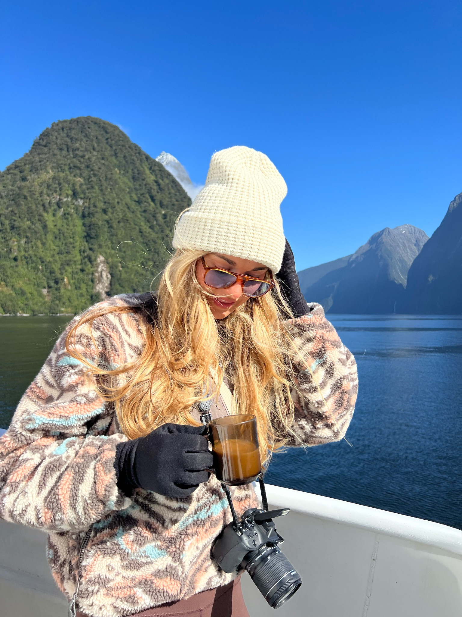 Free people - hit the slopes pullover Sherpa (size M) 

#LTKFind #LTKfit #LTKSeasonal