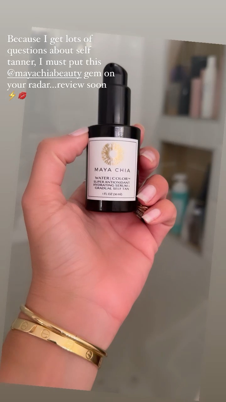 Self tanner, clean self tanner, clean beauty, clean skincare, self tanner for face 

Mini review: This gradual self tan formula is sublime; 2 pumps directly on clean skin builds a very natural looking tan and you can also add a pump into your moisturizer of choice to maintain a bespoke warm glow. It doesn’t smell like traditional self tanner and, thanks to super antioxidants Chebula and Astaxanthin, it helps ro combat skin aging and inflammation and provide maximum hydration. It also offers protection against environmental pollutants and aggressors including such as blue light.



#LTKFind #LTKbeauty #LTKSeasonal