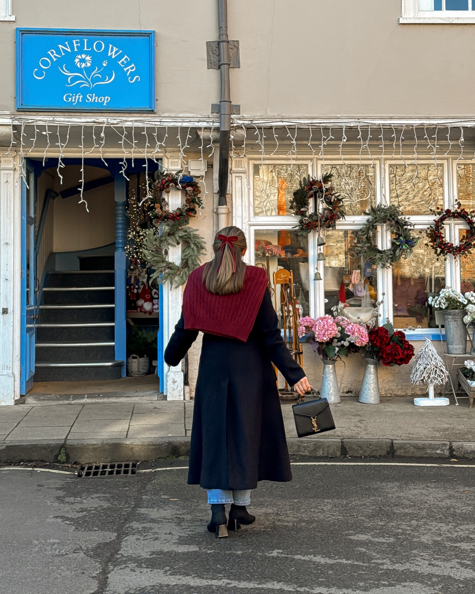 Festive outfit inspo 

#LTKfestive #LTKwinter