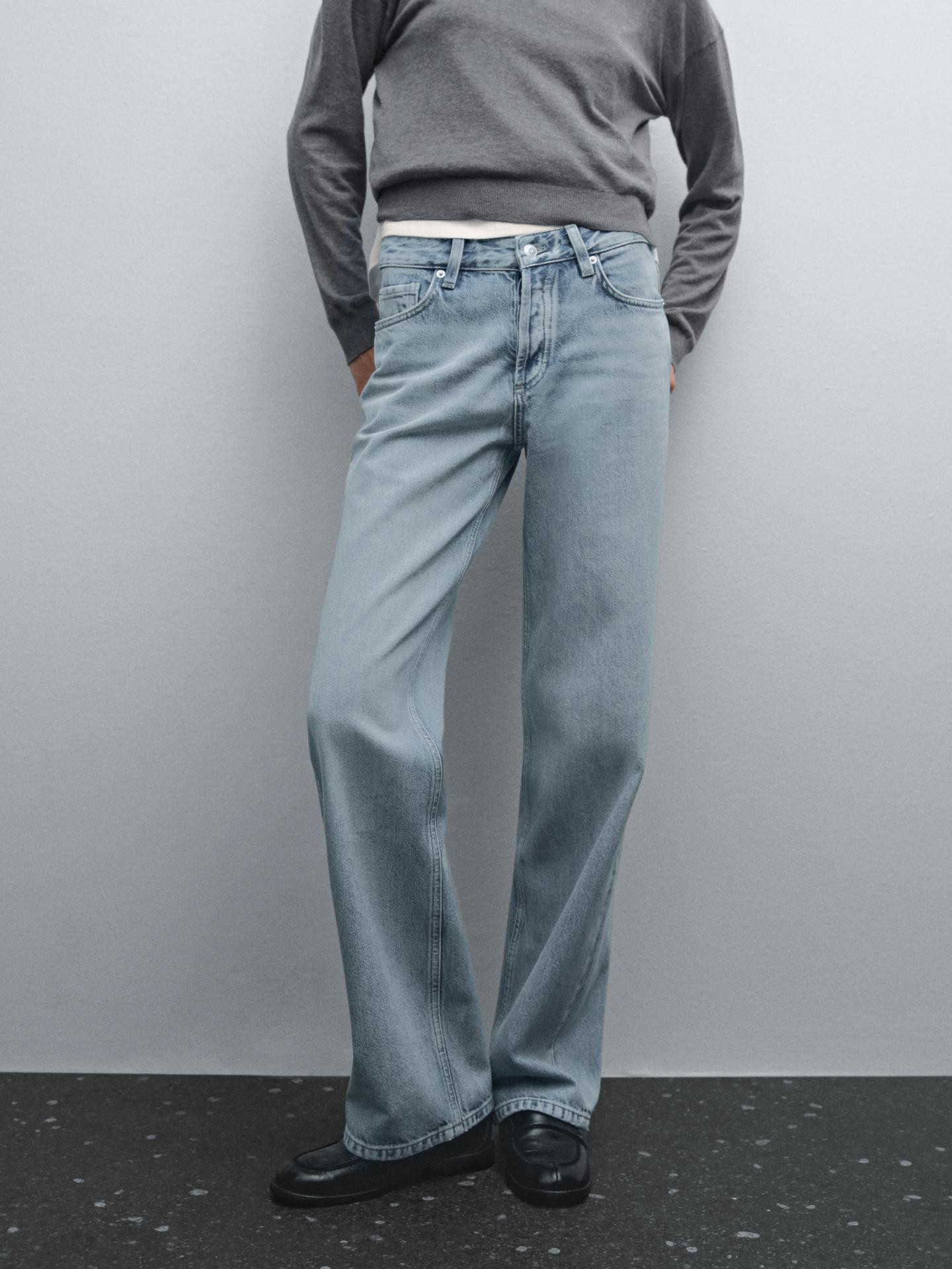 Mid-waist wide-leg jeans
    
 $120.00  Add to basket  SELECT SIZE  +2 | Massimo Dutti US