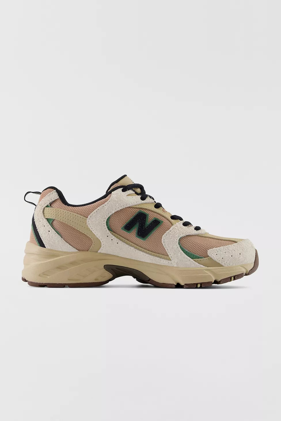 New Balance Women's 530 Sneaker | Urban Outfitters (US and RoW)