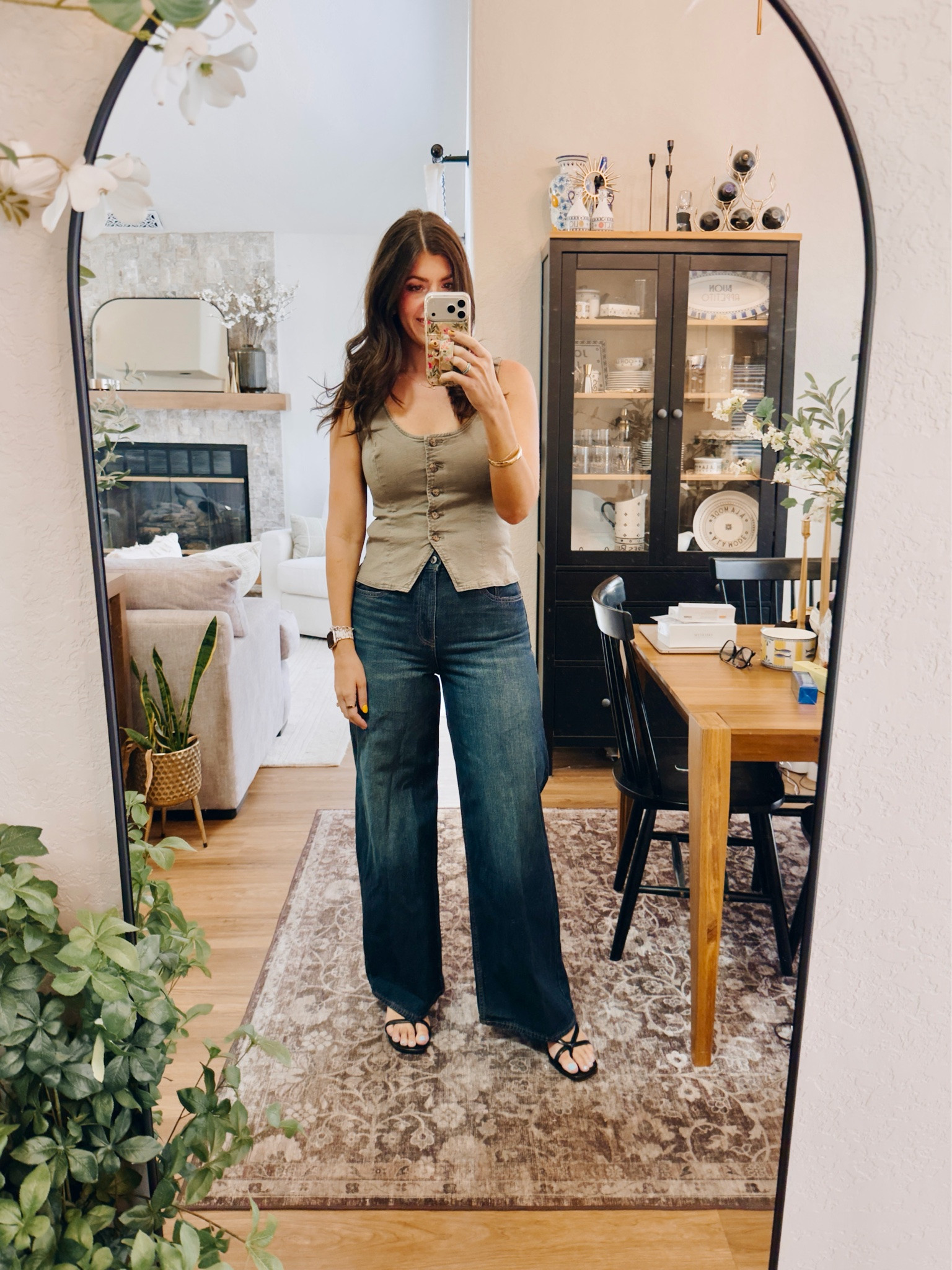Order arrived!
In a medium denim vest and 29 long wide leg jeans 
Code DENIMAF

#LTKMidsize #LTKSaleAlert #LTKTall