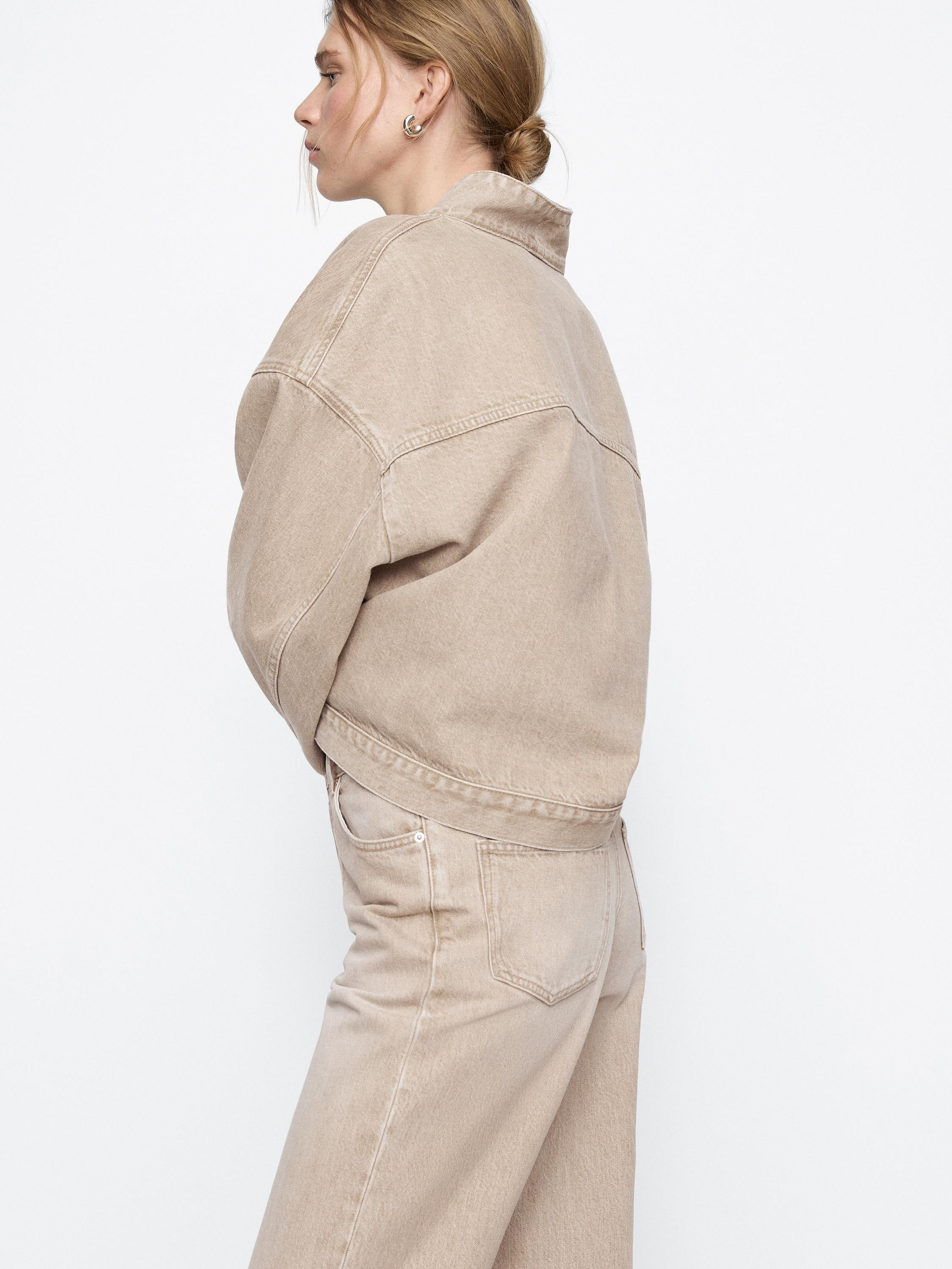 Relaxed Fit Jeans: this fit has a wide and loose silhouette at the waist, hips and legs.. High-ri... | Massimo Dutti UK