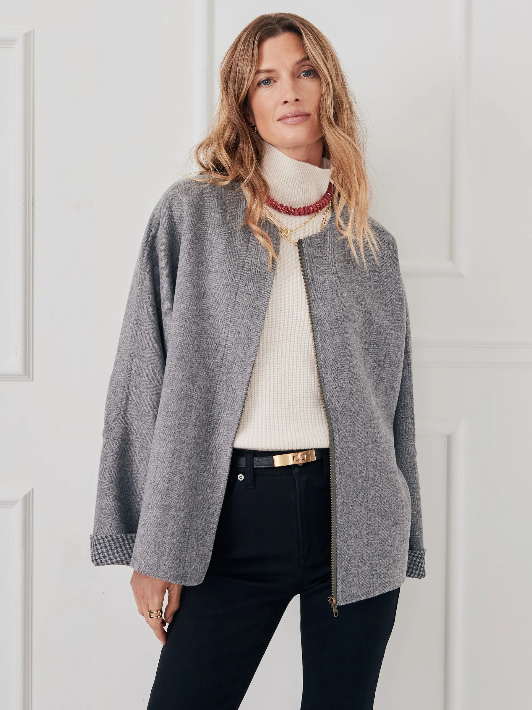 Bora Cape in Herringbone | J.McLaughlin