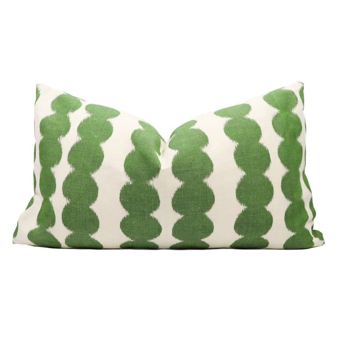 Schumacher Full Circle pillow cover in Jungle 176253 // Designer pillow cover // High end pillow ... | Etsy (US)