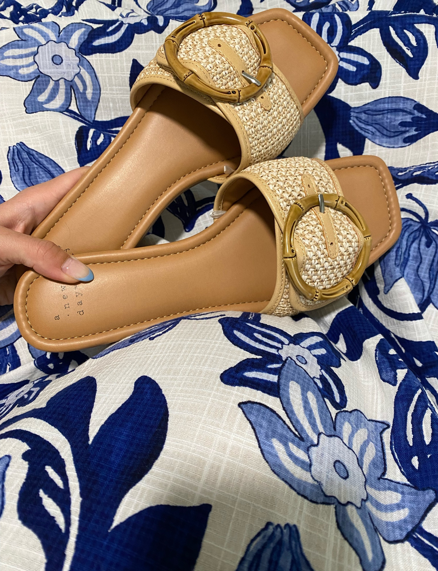 Love these new shoes from Target!! On sale for only $20!

#LTKSaleAlert #LTKShoeCrush #LTKFindsUnder50